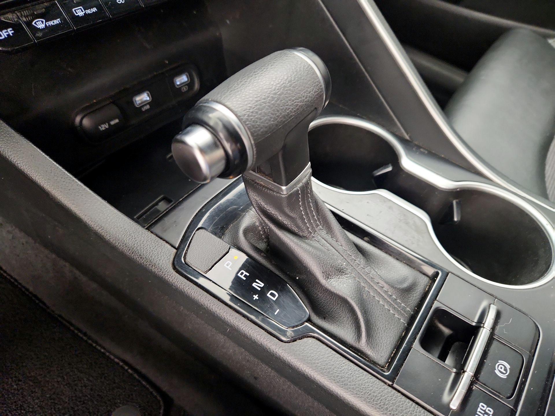 Thumbnail: 2023 Kia K5 - 17