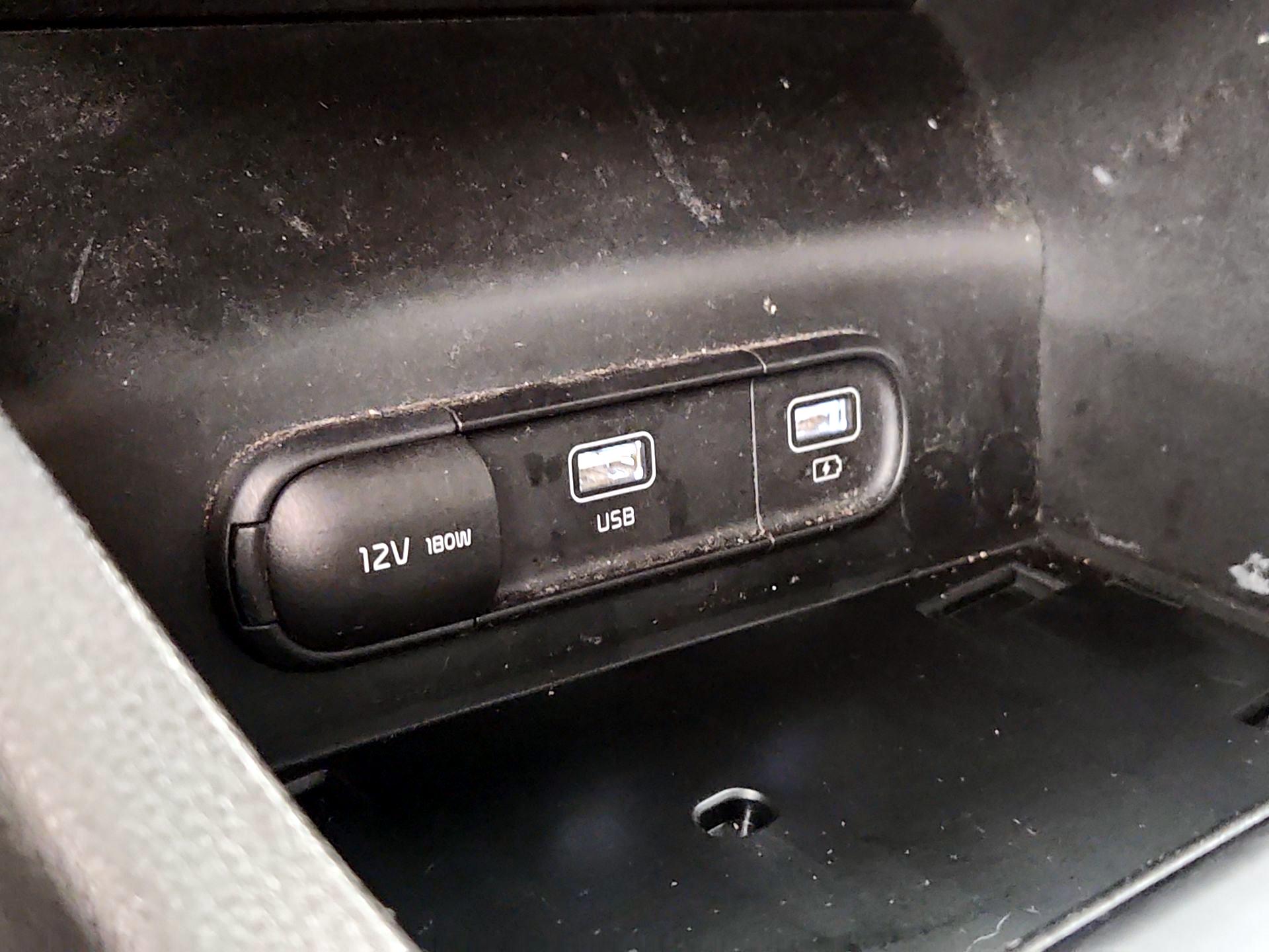 Thumbnail: 2023 Kia K5 - 18