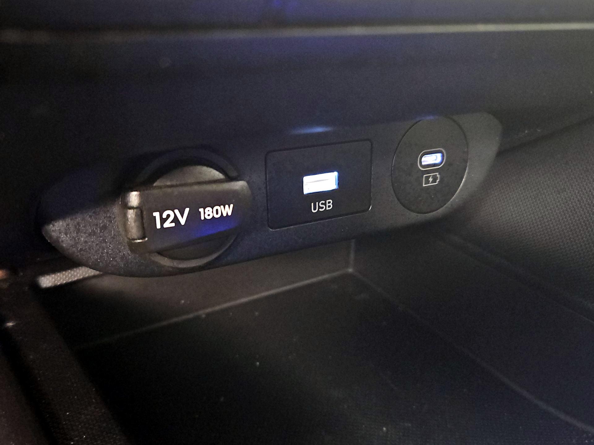 Thumbnail: 2025 Hyundai Elantra - 18