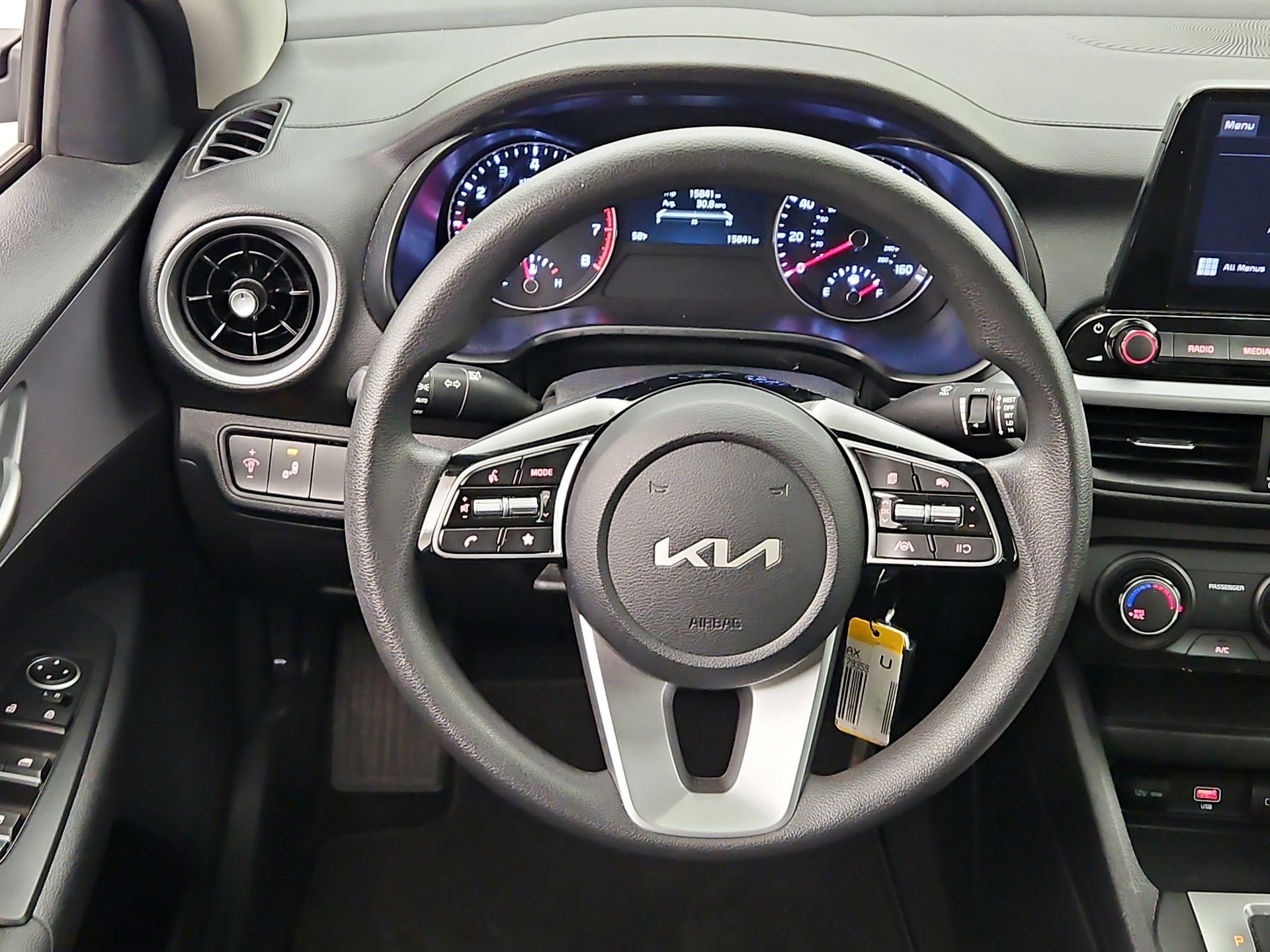 Thumbnail: 2024 Kia Forte - 10