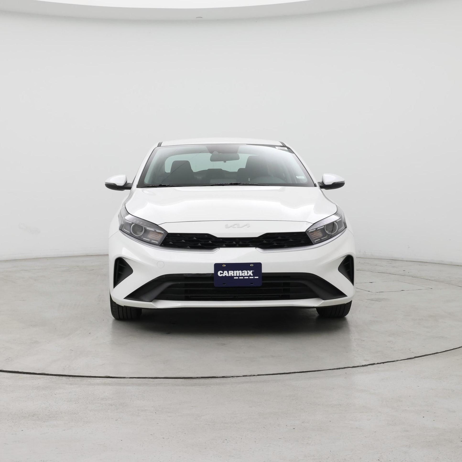 Thumbnail: 2024 Kia Forte - 5