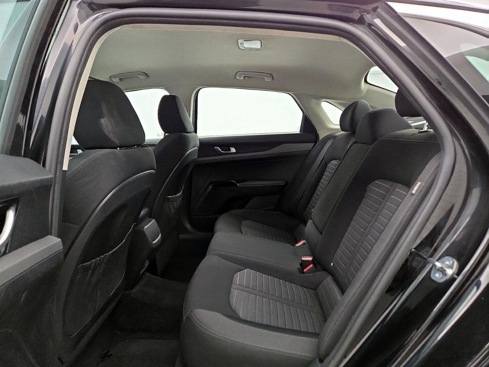 Thumbnail: 2024 Kia Forte - 19