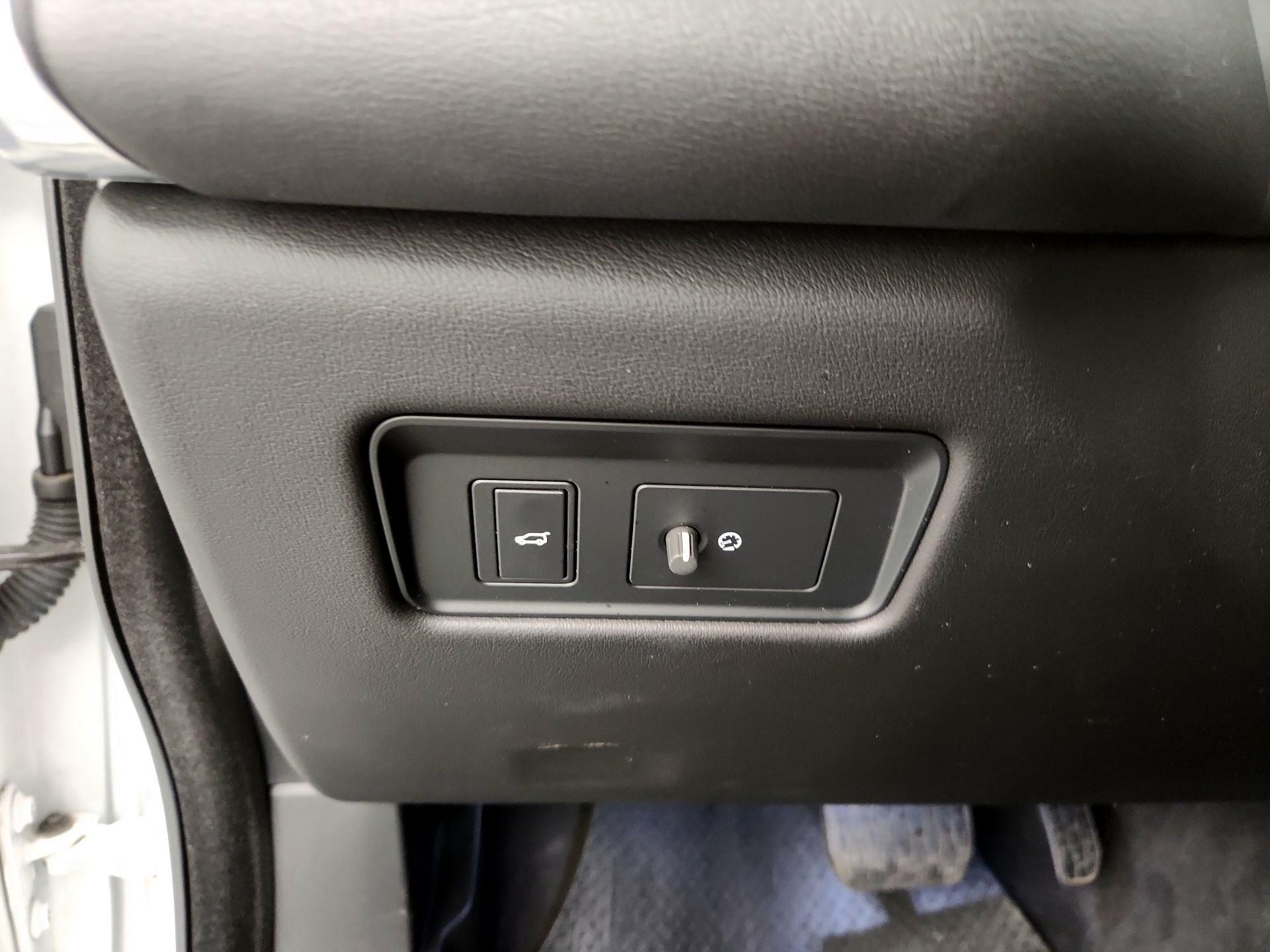 Thumbnail: 2024 Jaguar F-Pace - 13