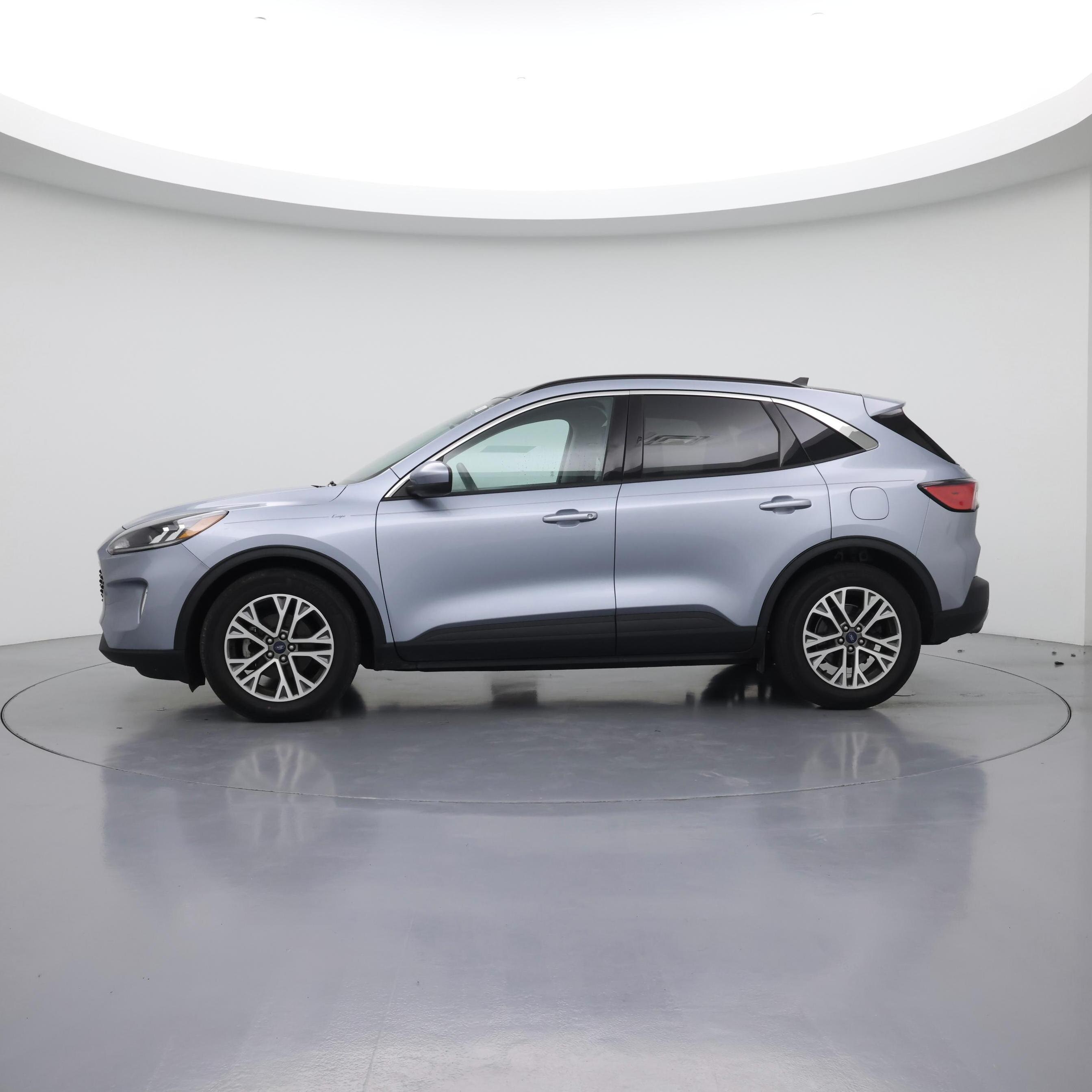 Thumbnail: 2022 Ford Escape - 3