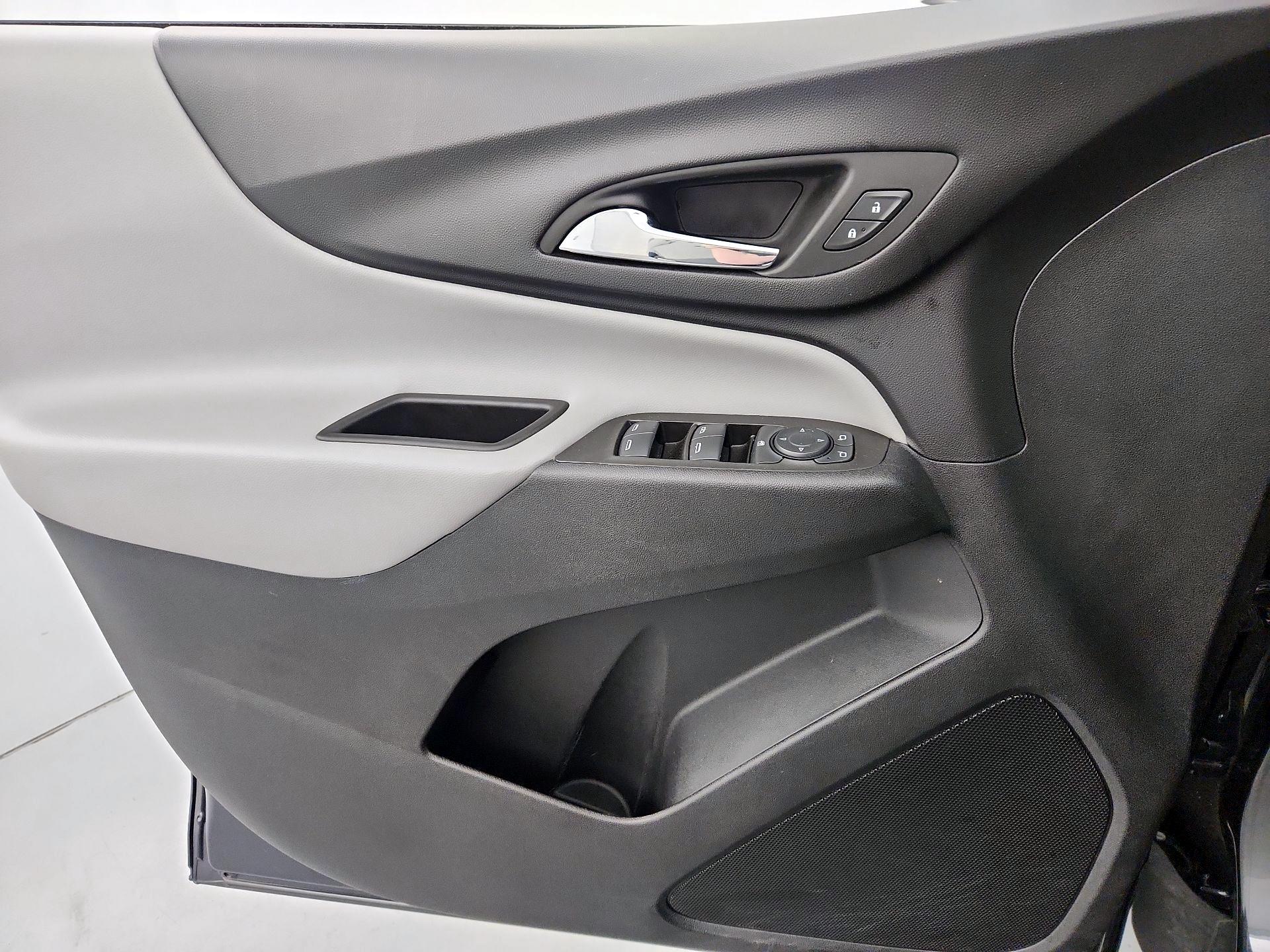 Thumbnail: 2022 Chevrolet Equinox - 12