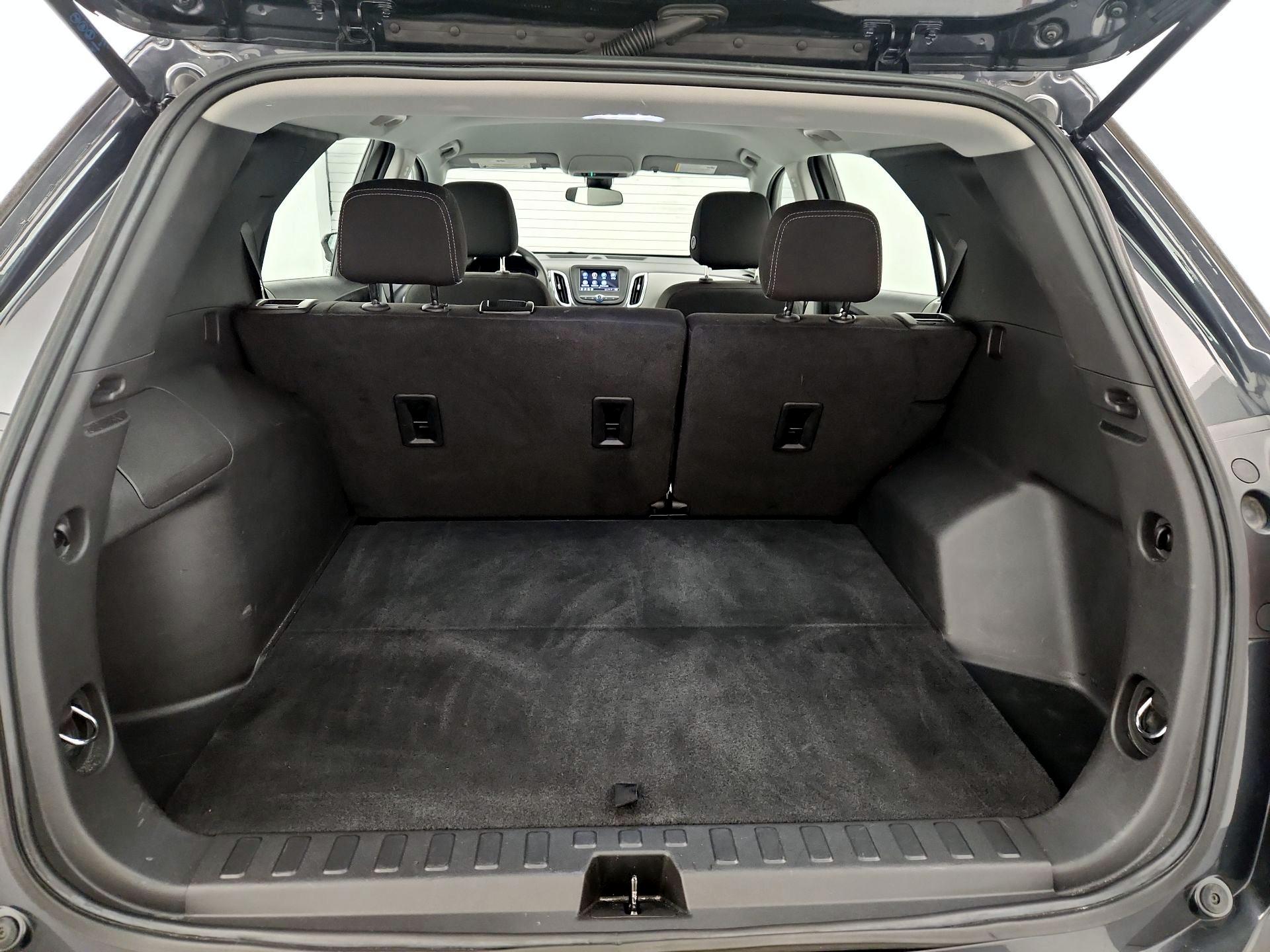 Thumbnail: 2022 Chevrolet Equinox - 20