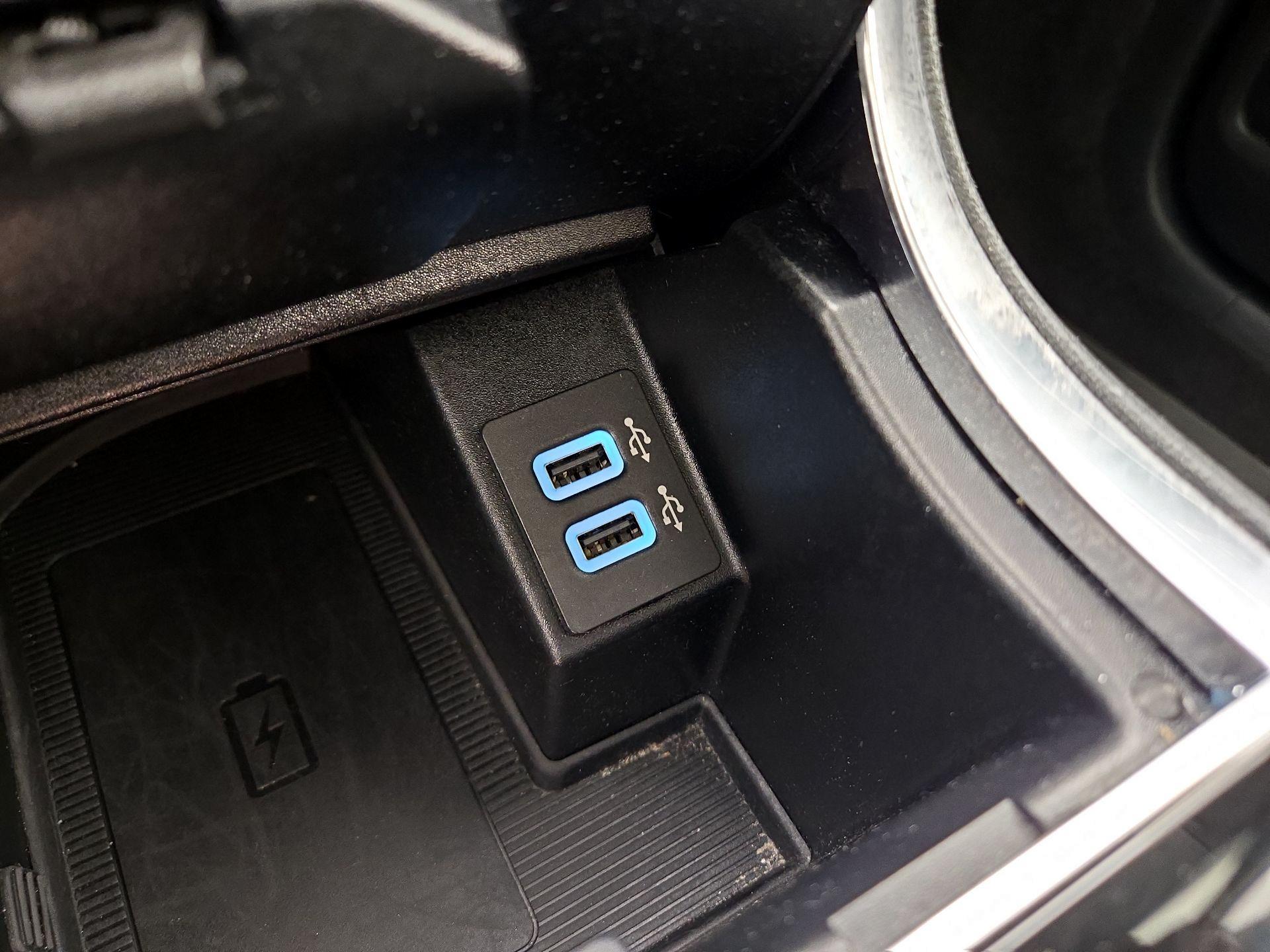 Thumbnail: 2020 Ford Edge - 19