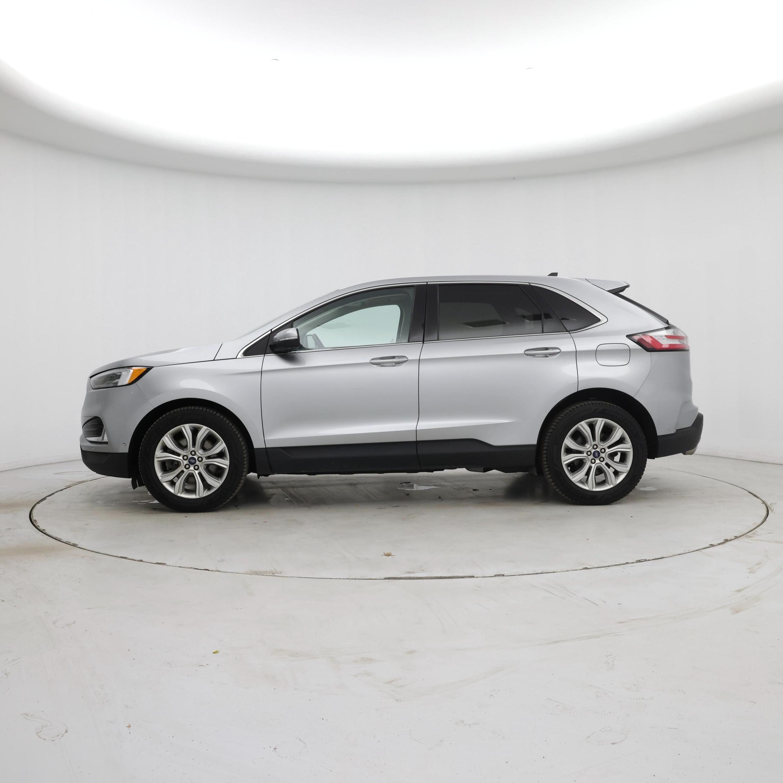 Thumbnail: 2020 Ford Edge - 3