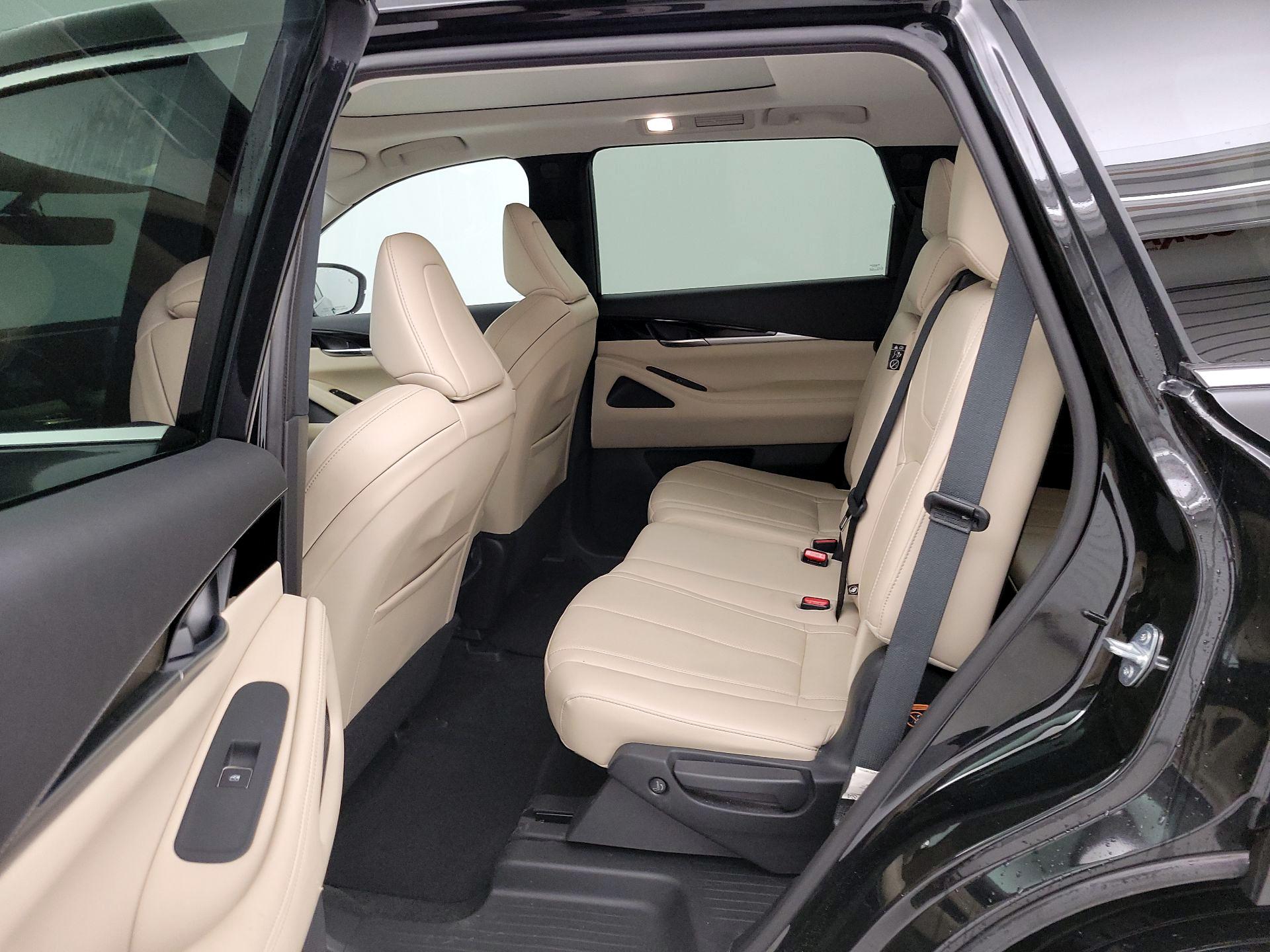 Thumbnail: 2023 INFINITI QX60 - 20