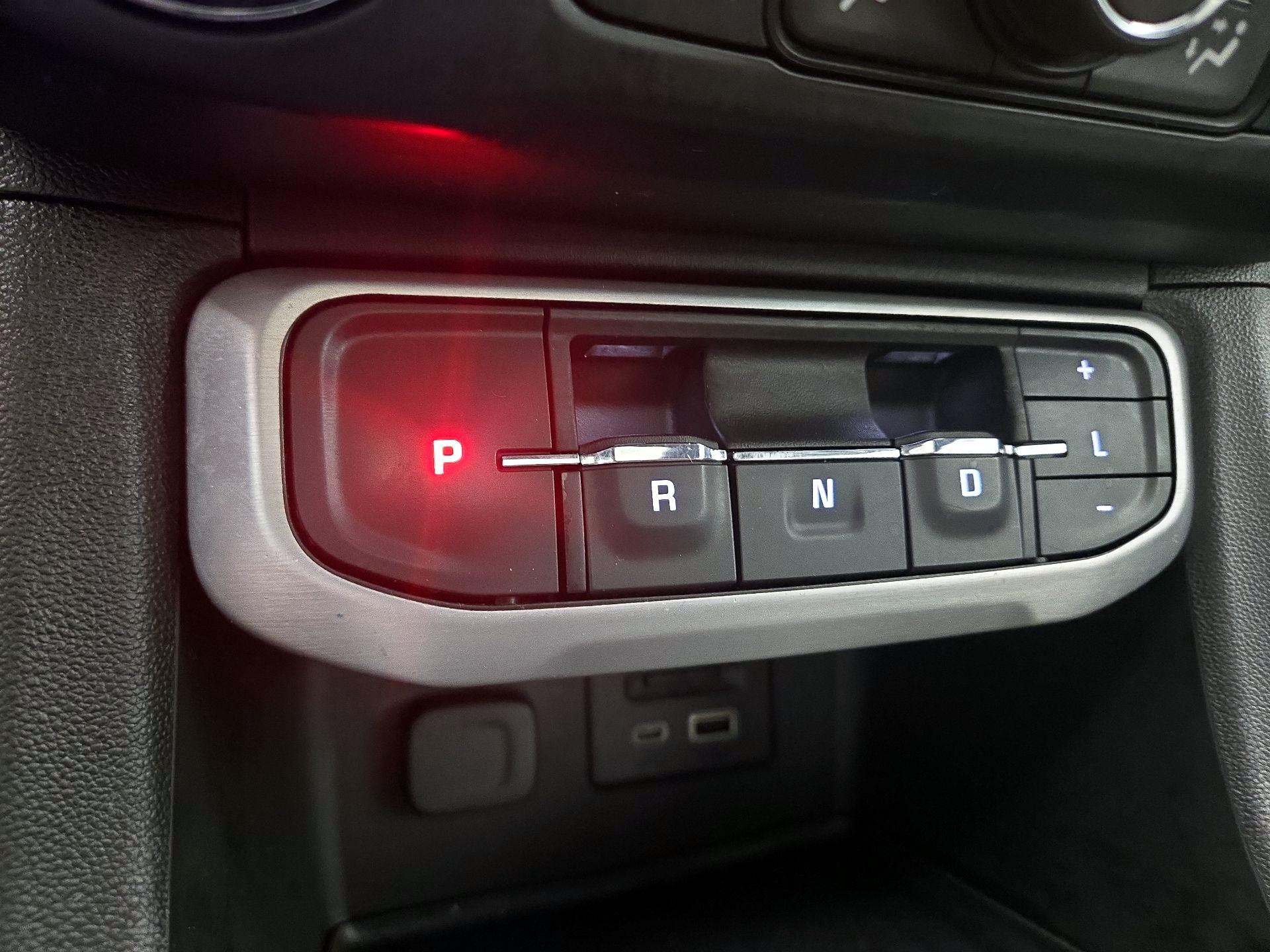 Thumbnail: 2021 GMC Acadia - 18