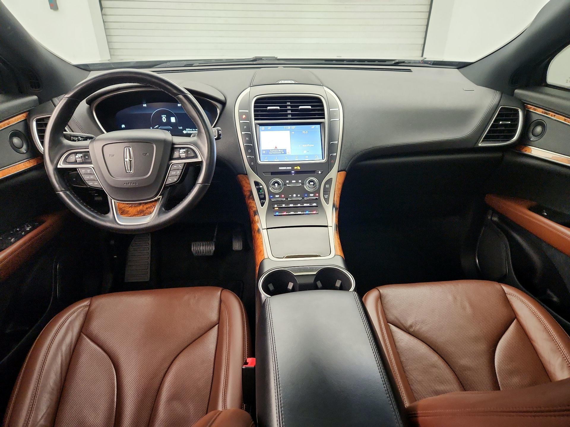 Thumbnail: 2020 Lincoln Nautilus - 9