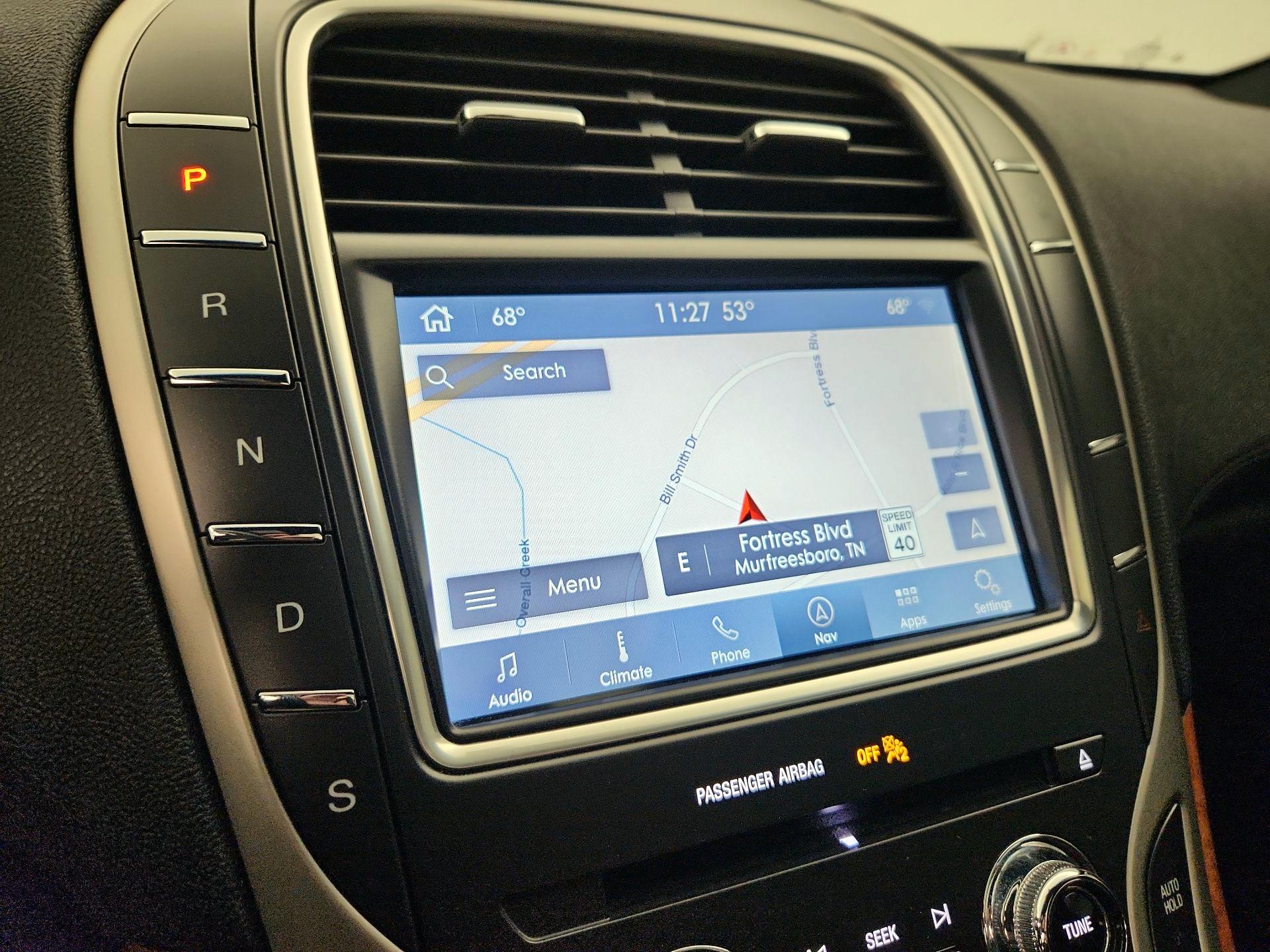 Thumbnail: 2020 Lincoln Nautilus - 14