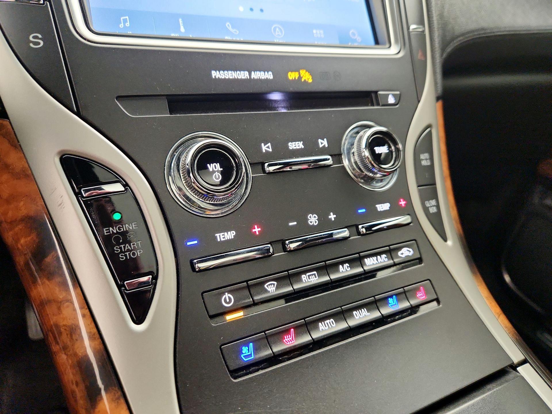 Thumbnail: 2020 Lincoln Nautilus - 17