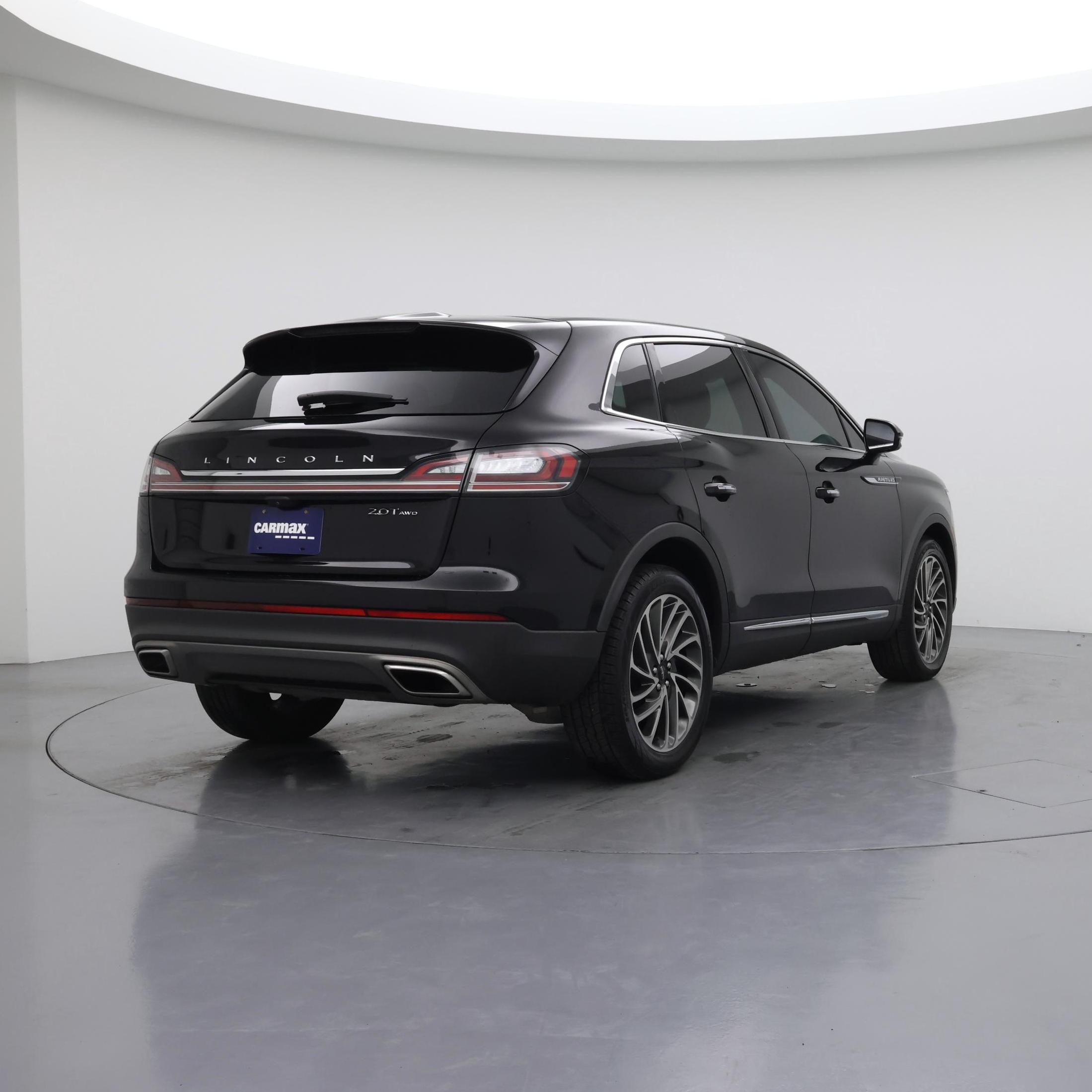 Thumbnail: 2020 Lincoln Nautilus - 8