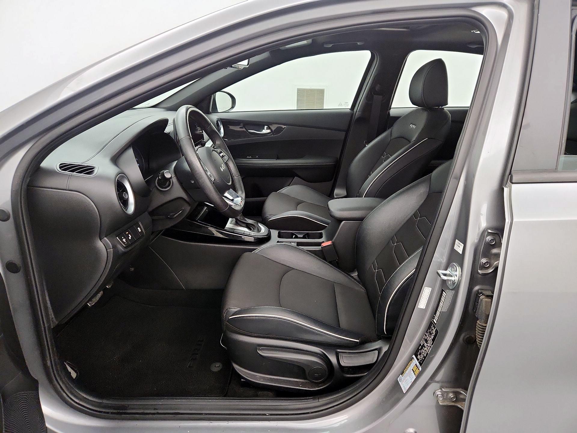 Thumbnail: 2024 Kia Forte - 11