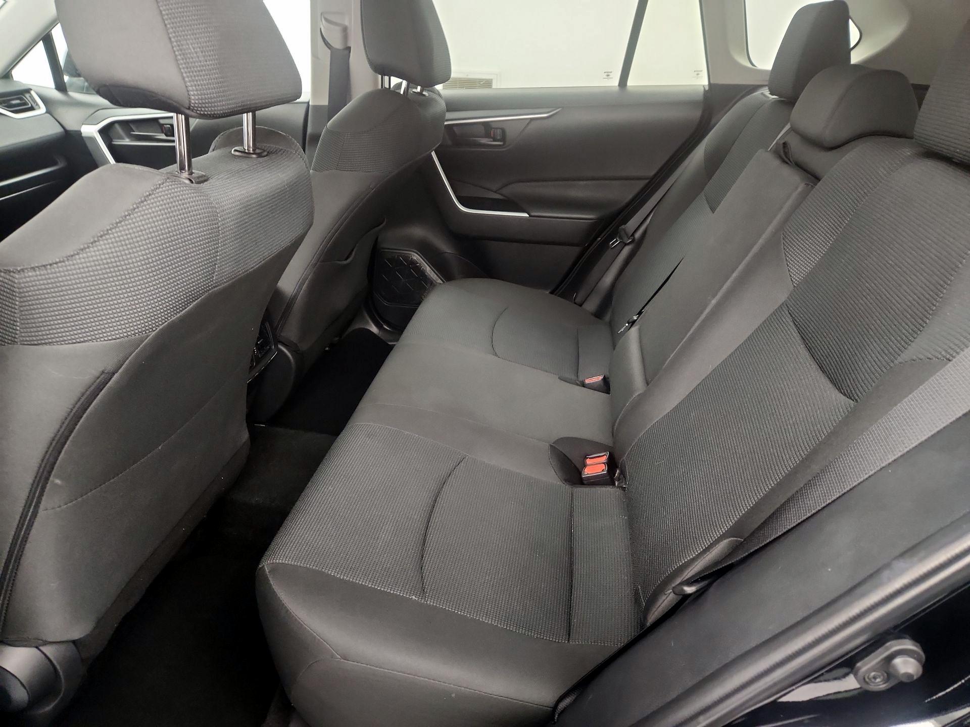 Thumbnail: 2025 Toyota RAV4 - 19