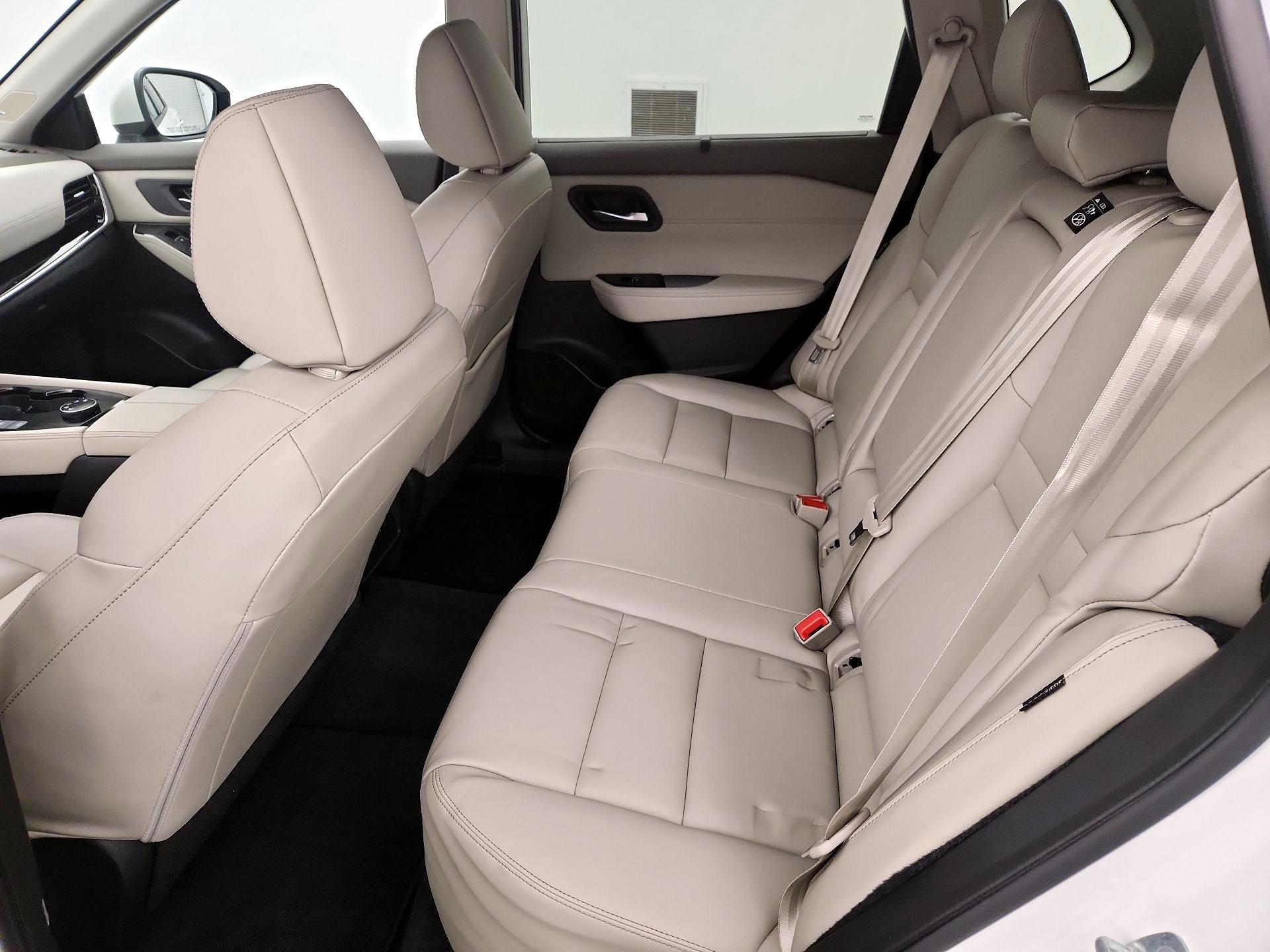 Thumbnail: 2023 Nissan Rogue - 19