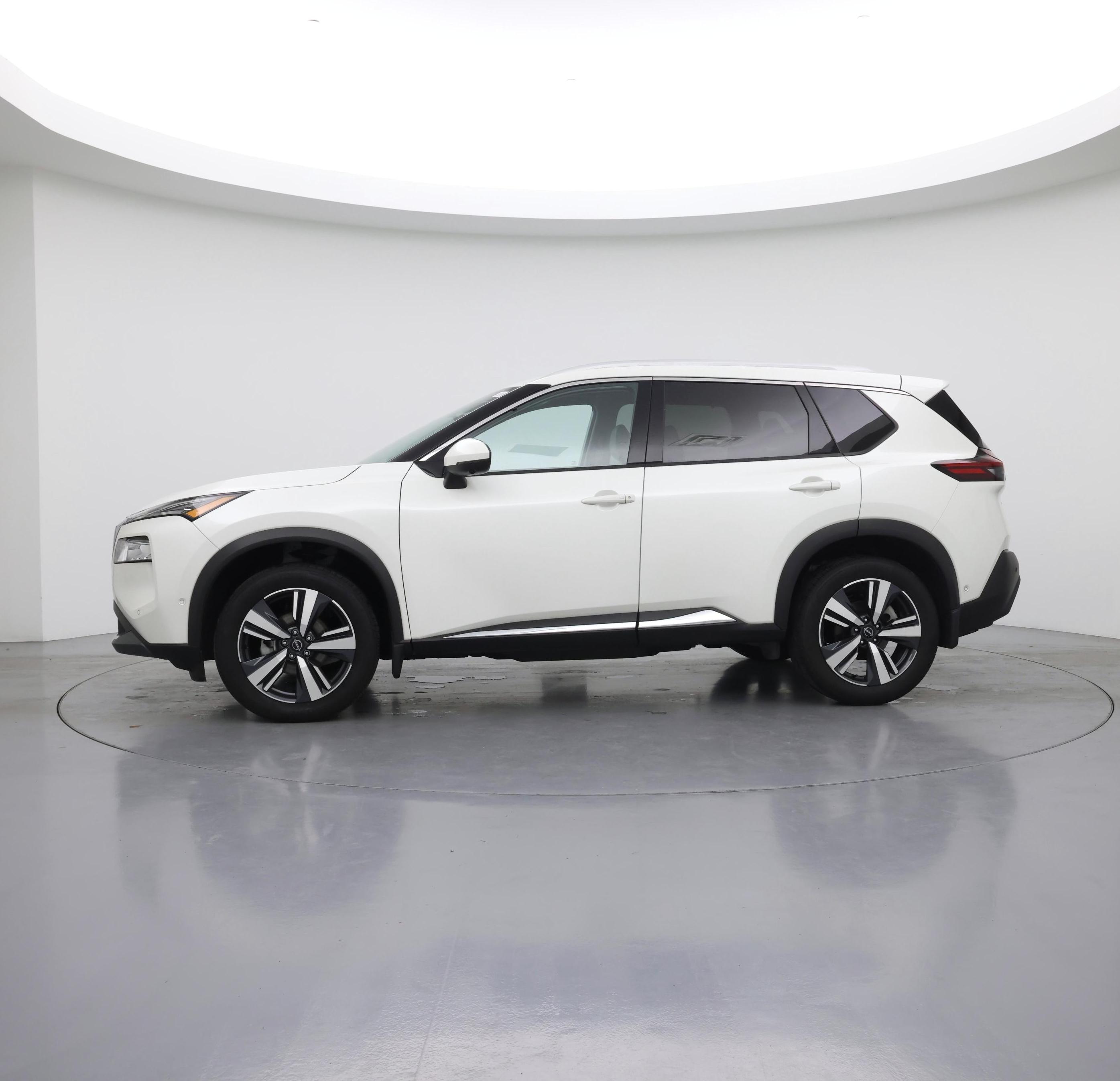 Thumbnail: 2023 Nissan Rogue - 3