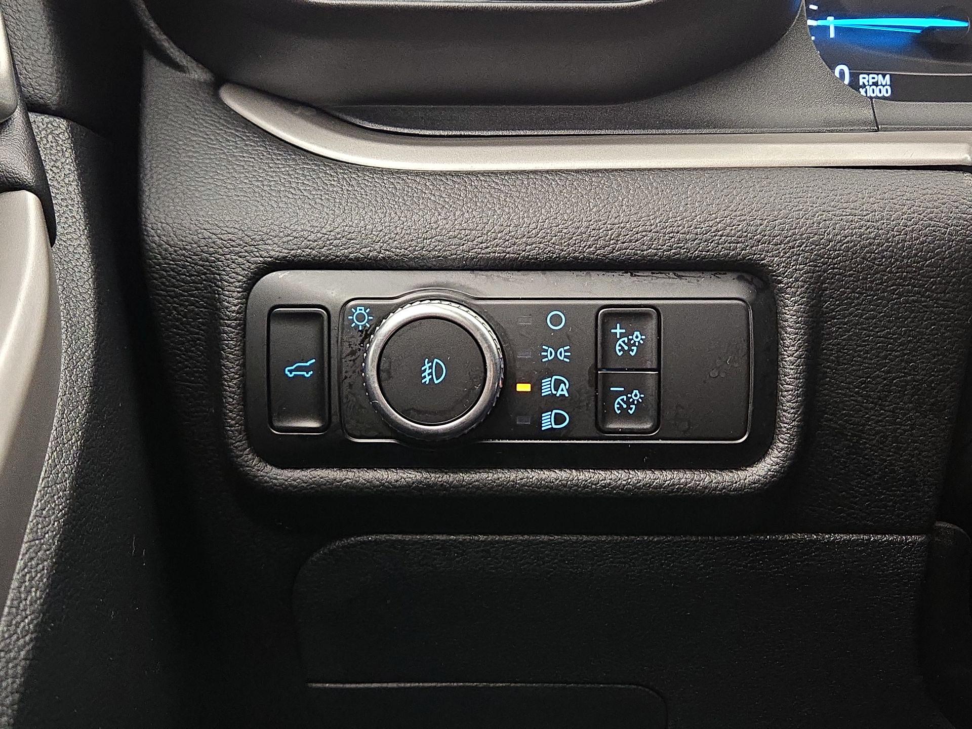 Thumbnail: 2022 Ford Explorer - 13