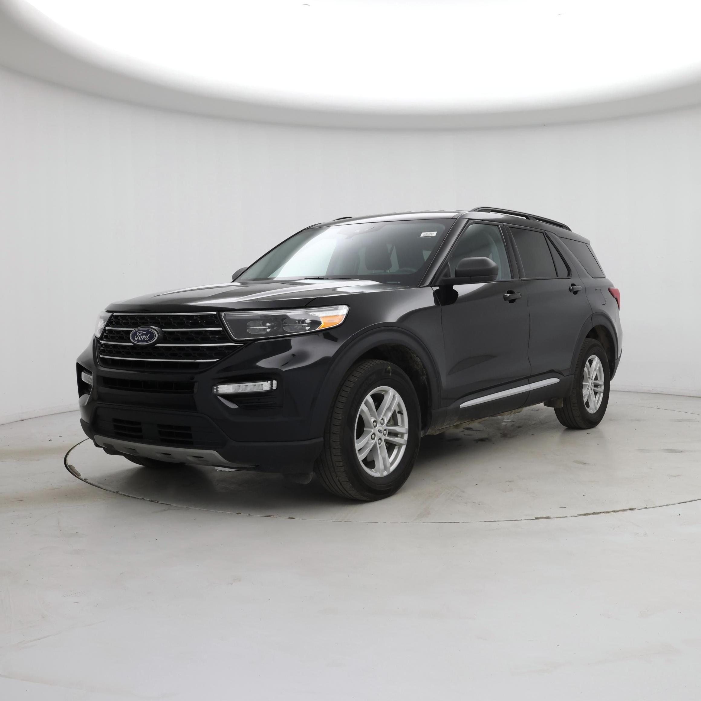 Thumbnail: 2022 Ford Explorer - 4