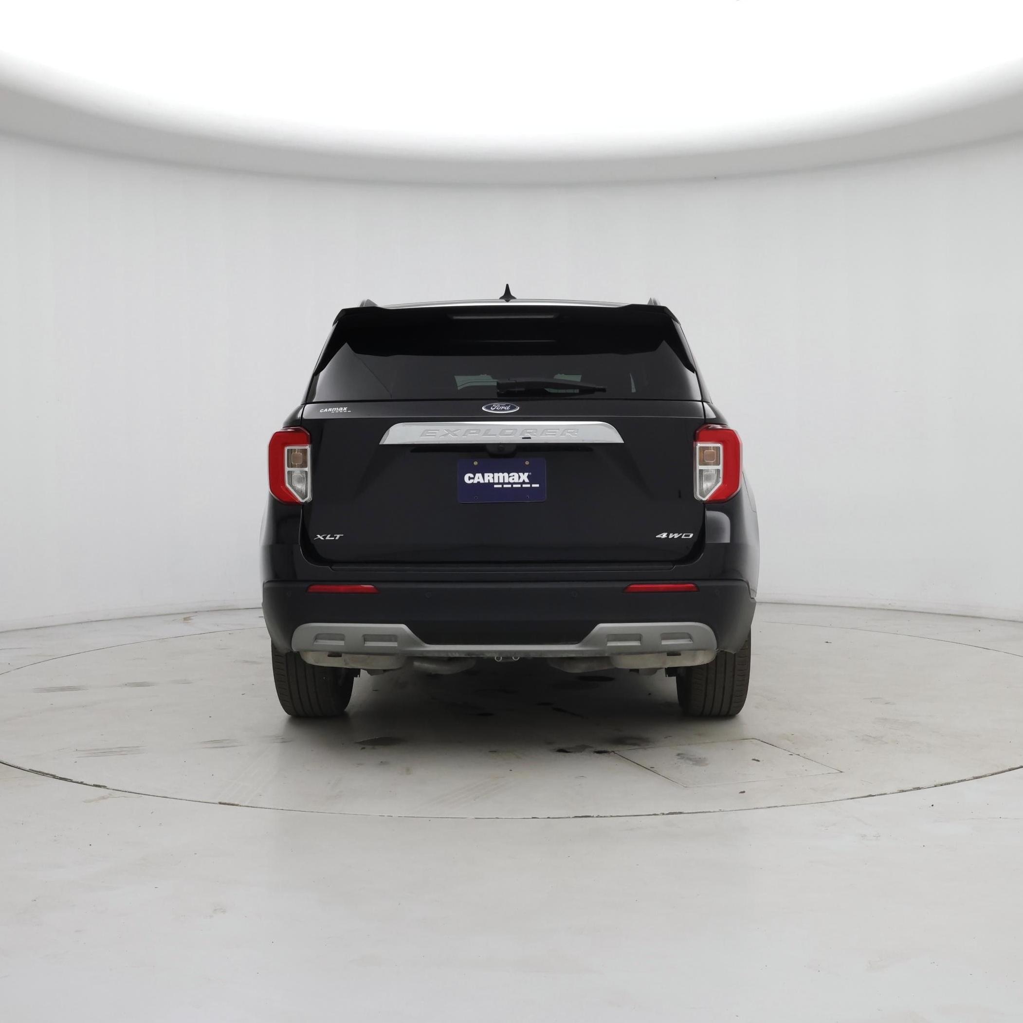 Thumbnail: 2022 Ford Explorer - 6