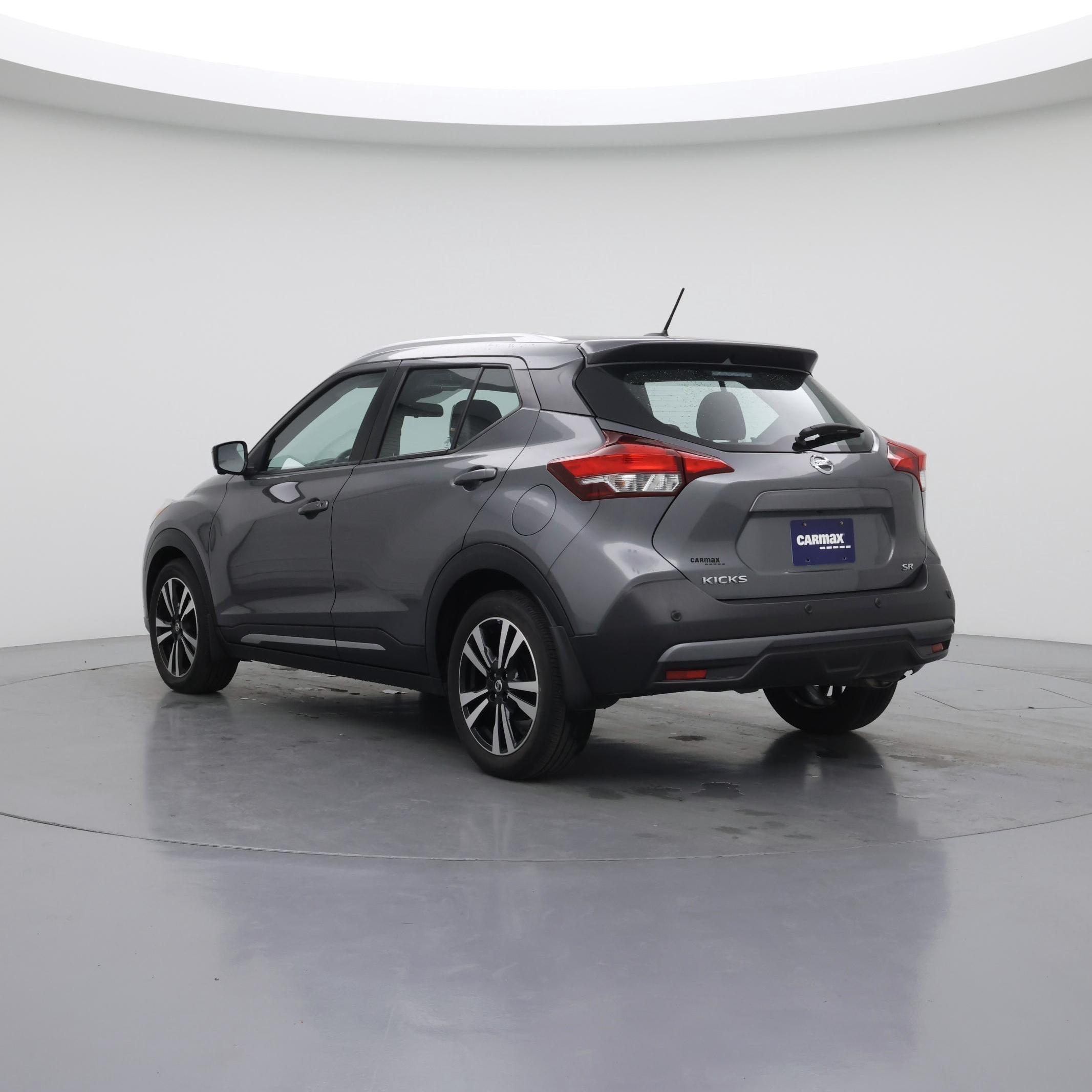 Thumbnail: 2020 Nissan Kicks - 2