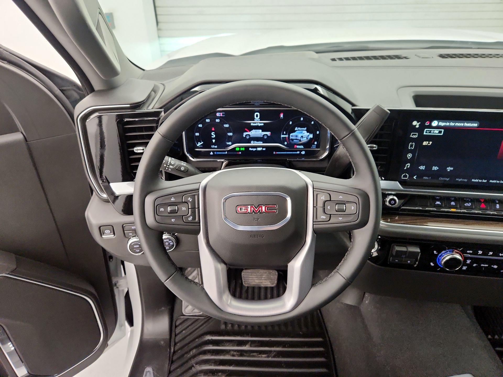 Thumbnail: 2025 GMC Sierra 1500 - 10