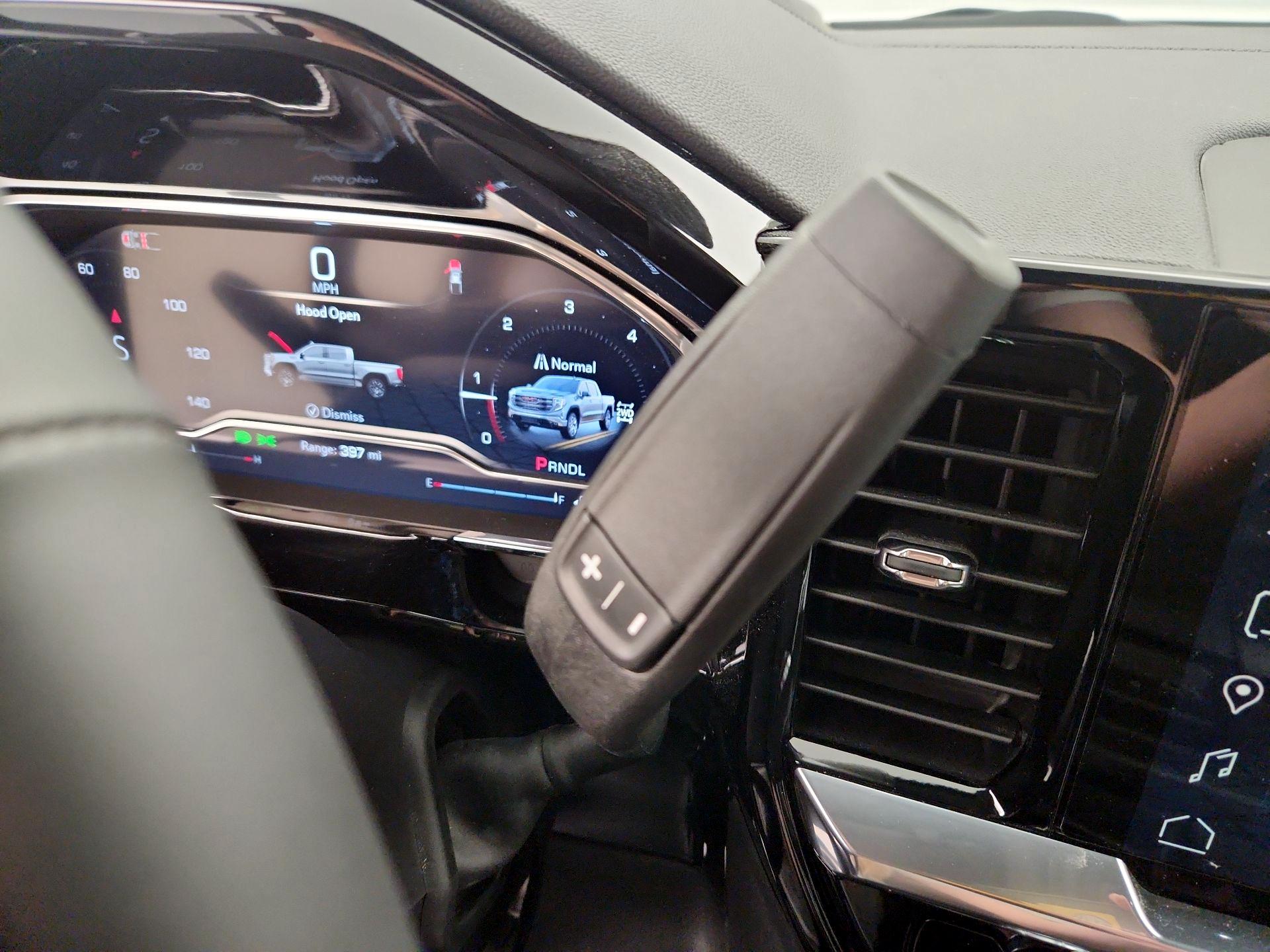 Thumbnail: 2025 GMC Sierra 1500 - 17