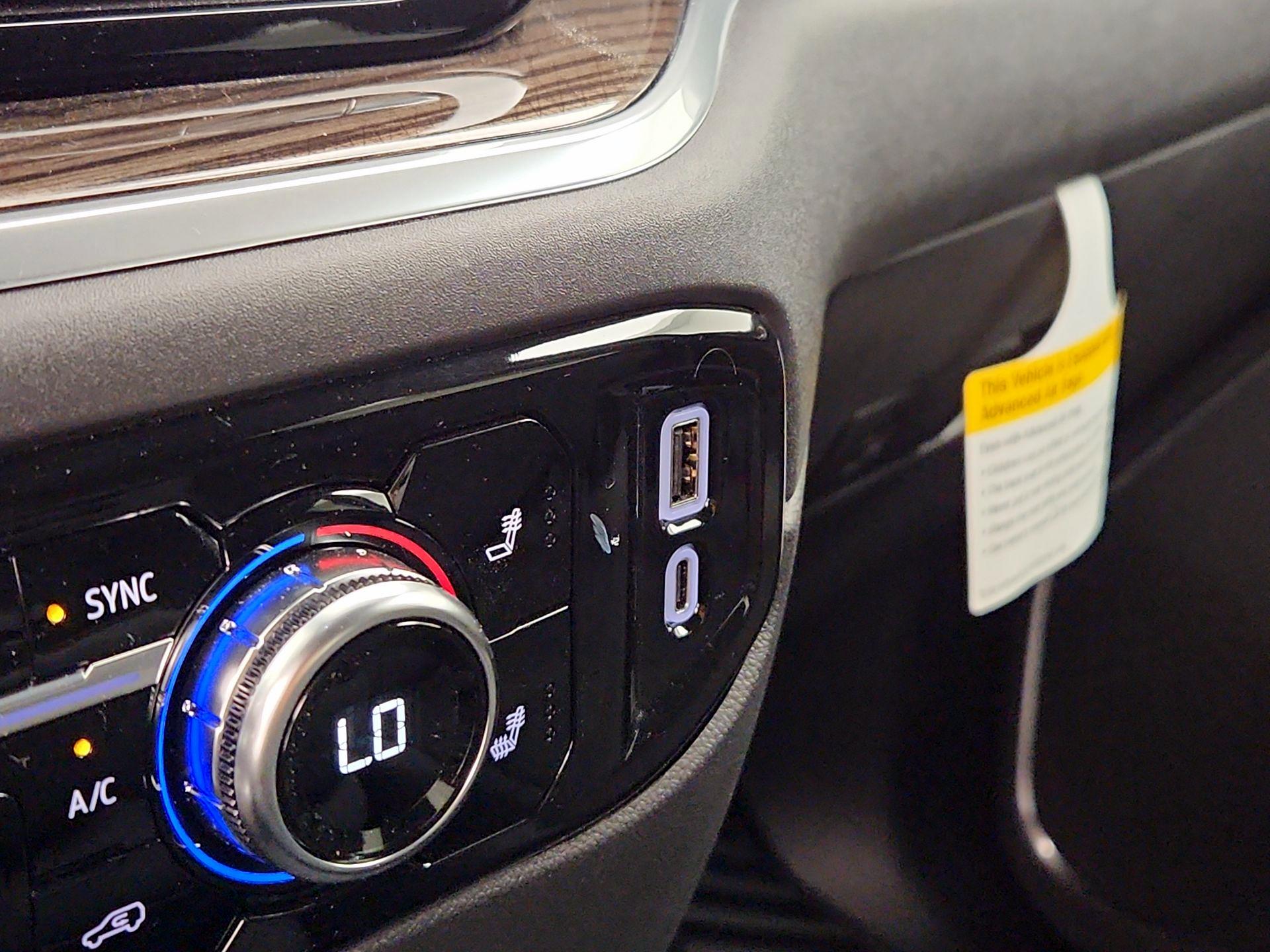 Thumbnail: 2025 GMC Sierra 1500 - 18