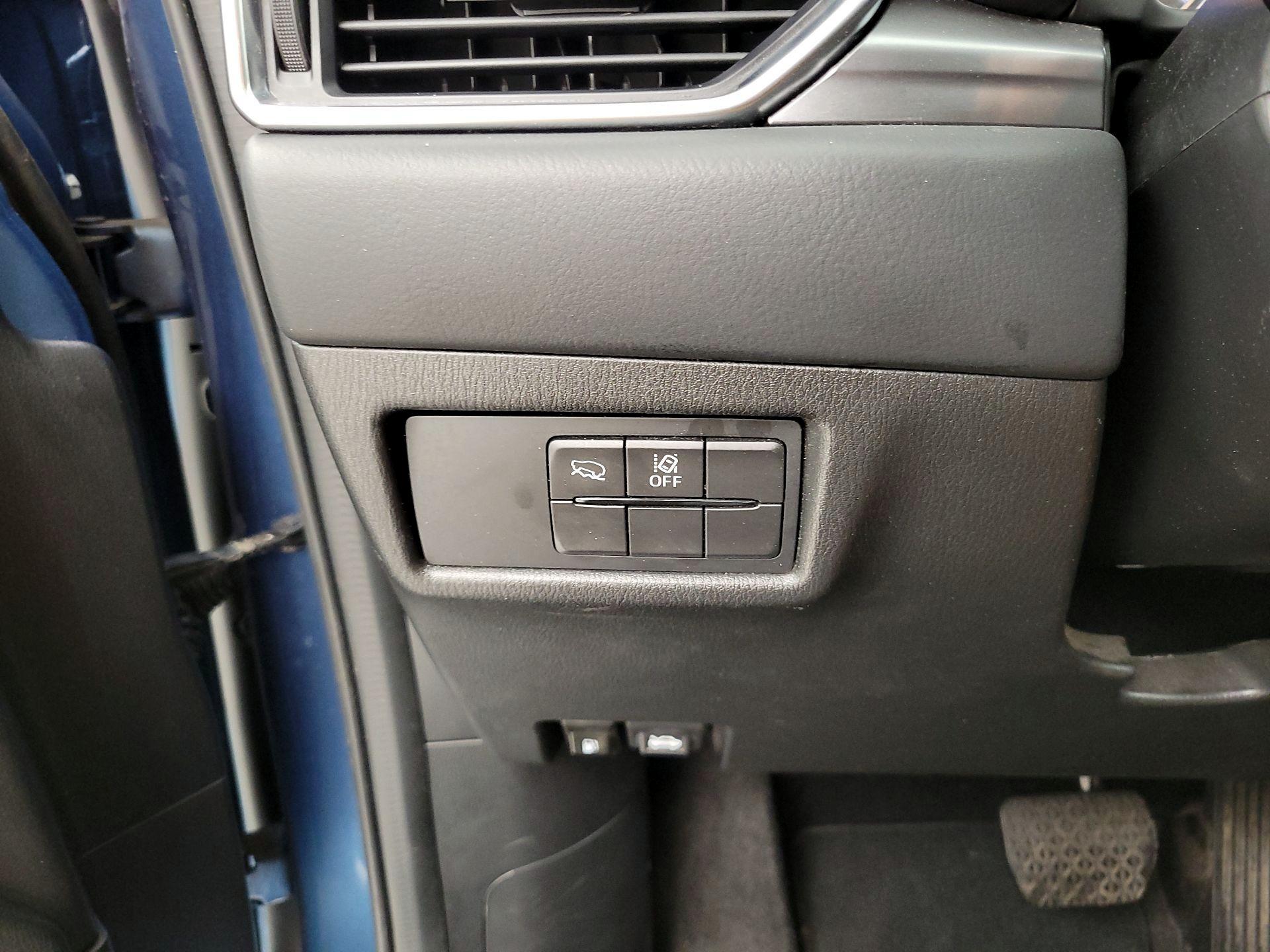 Thumbnail: 2023 Mazda CX-5 - 13