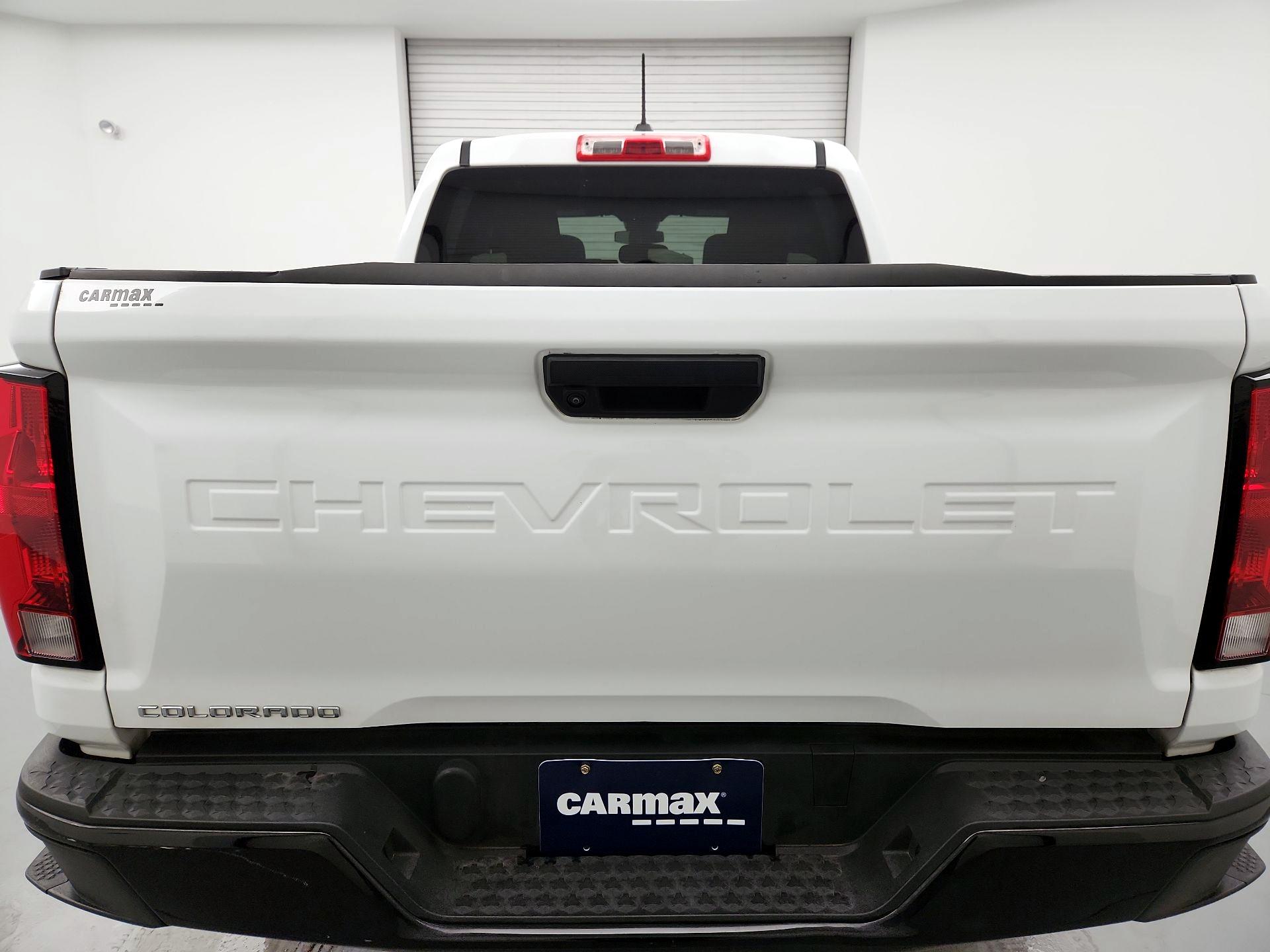 Thumbnail: 2023 Chevrolet Colorado - 20