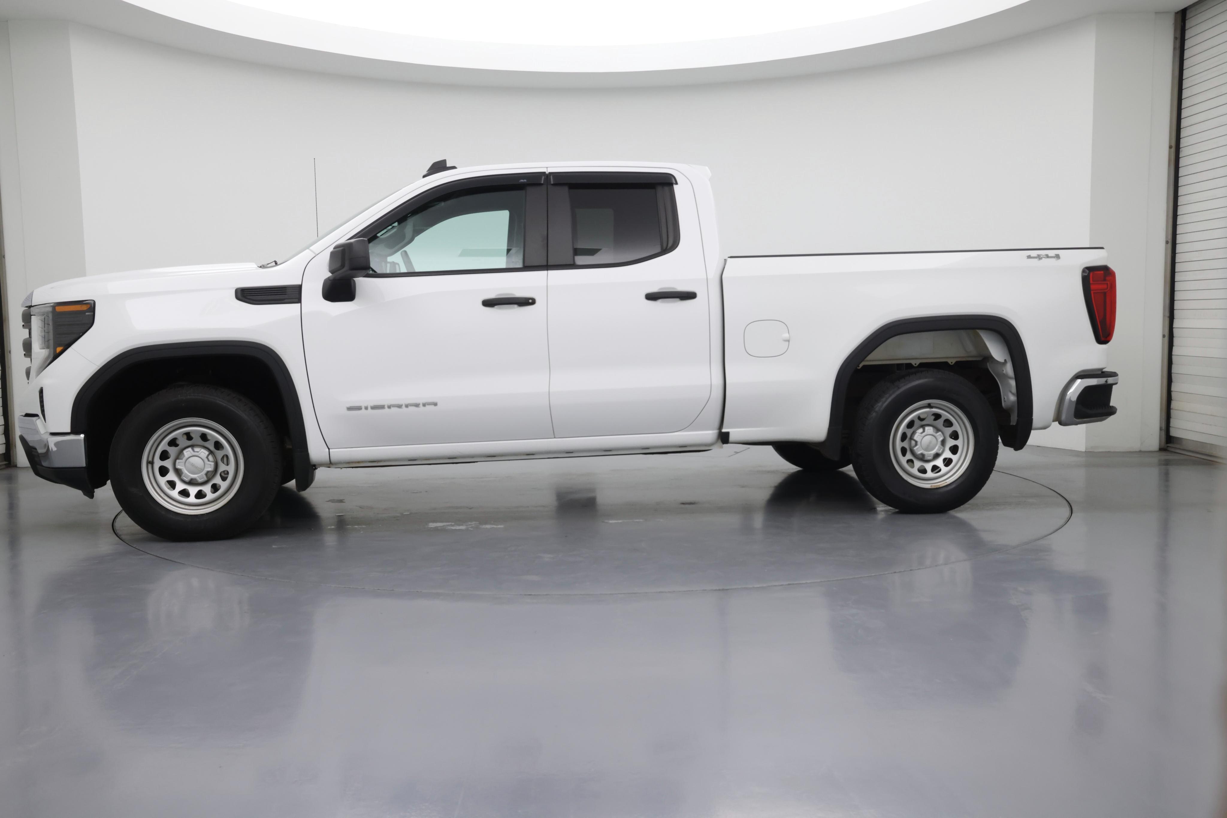 Thumbnail: 2024 GMC Sierra 1500 - 3