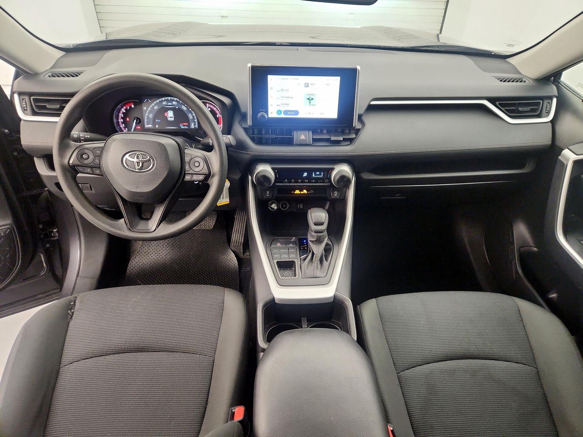 Thumbnail: 2024 Toyota RAV4 - 9