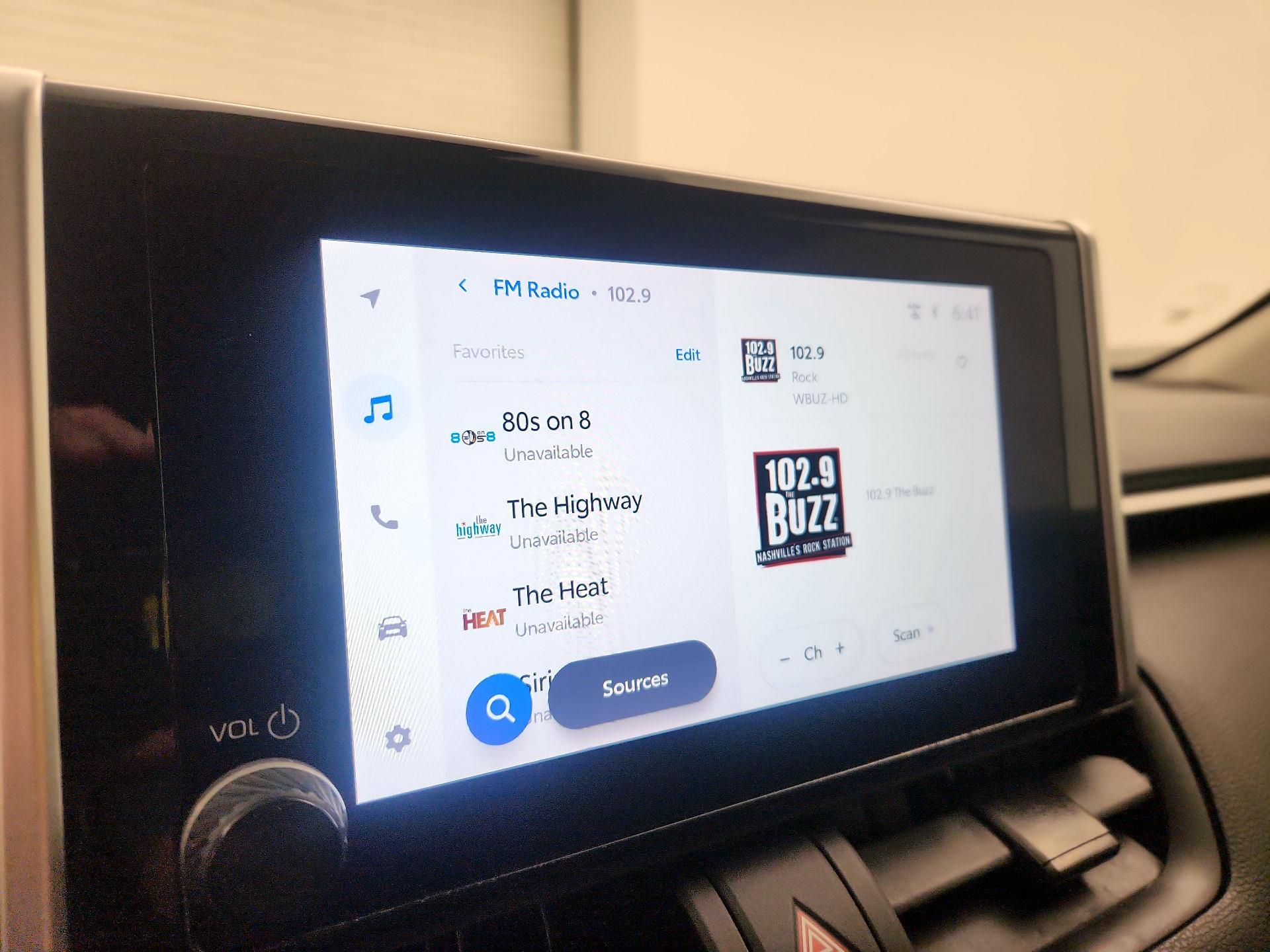 Thumbnail: 2024 Toyota RAV4 - 15