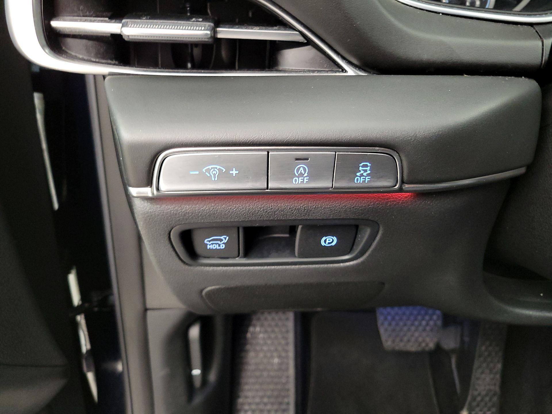 Thumbnail: 2024 Genesis GV80 - 13