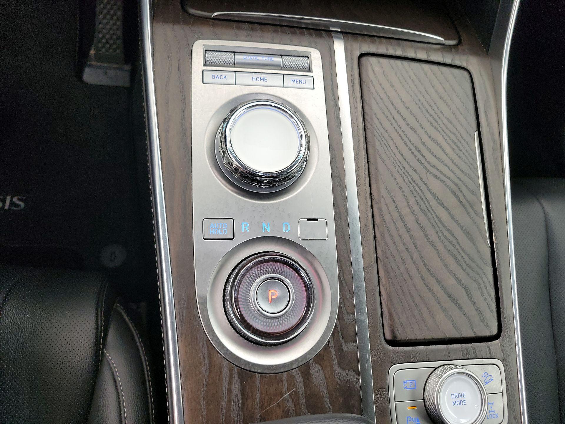 Thumbnail: 2024 Genesis GV80 - 18