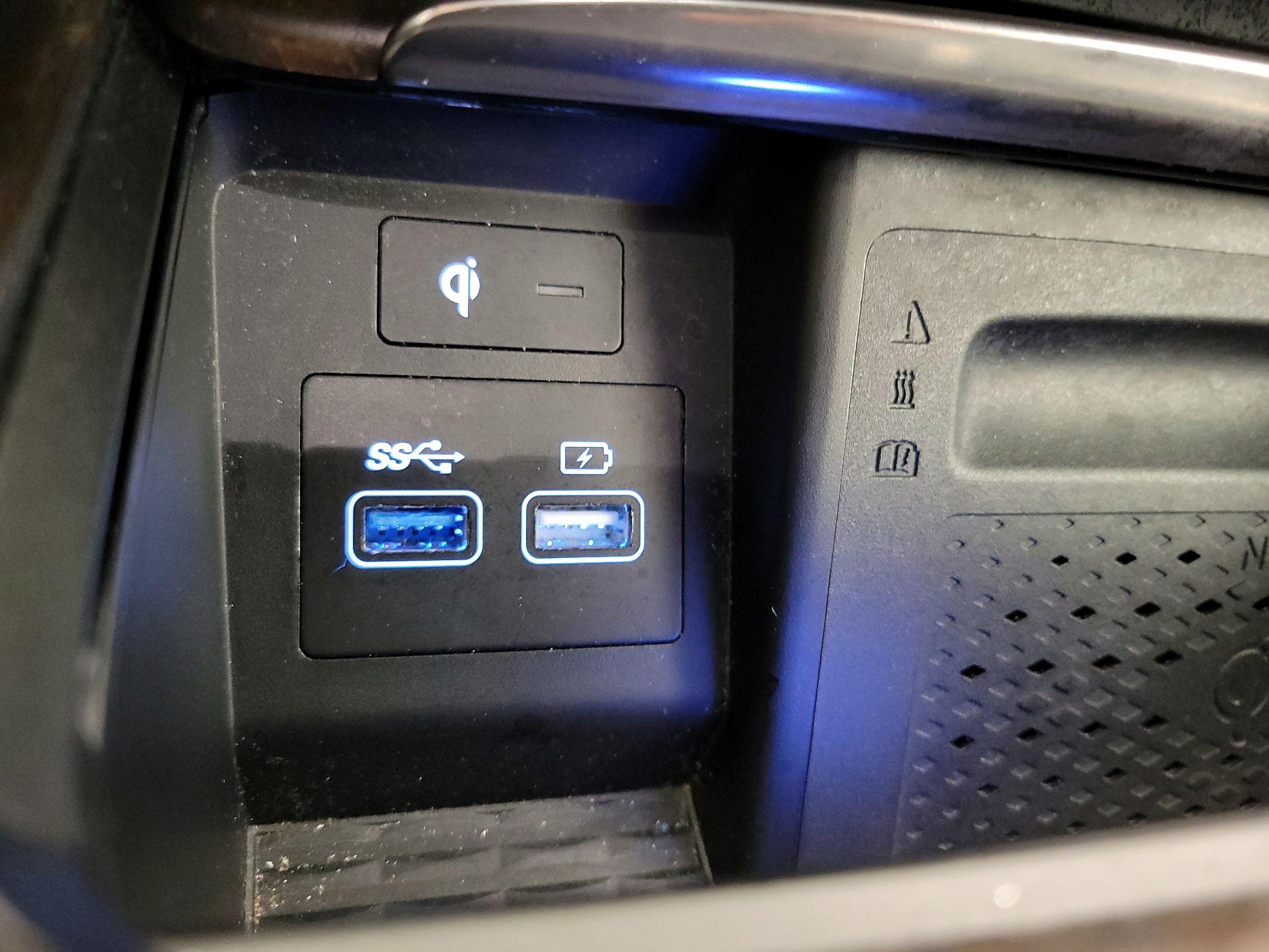 Thumbnail: 2024 Genesis GV80 - 19