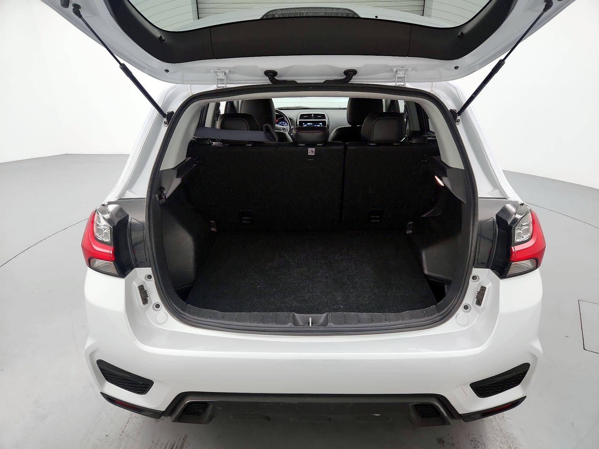 Thumbnail: 2024 Mitsubishi Outlander Sport - 20