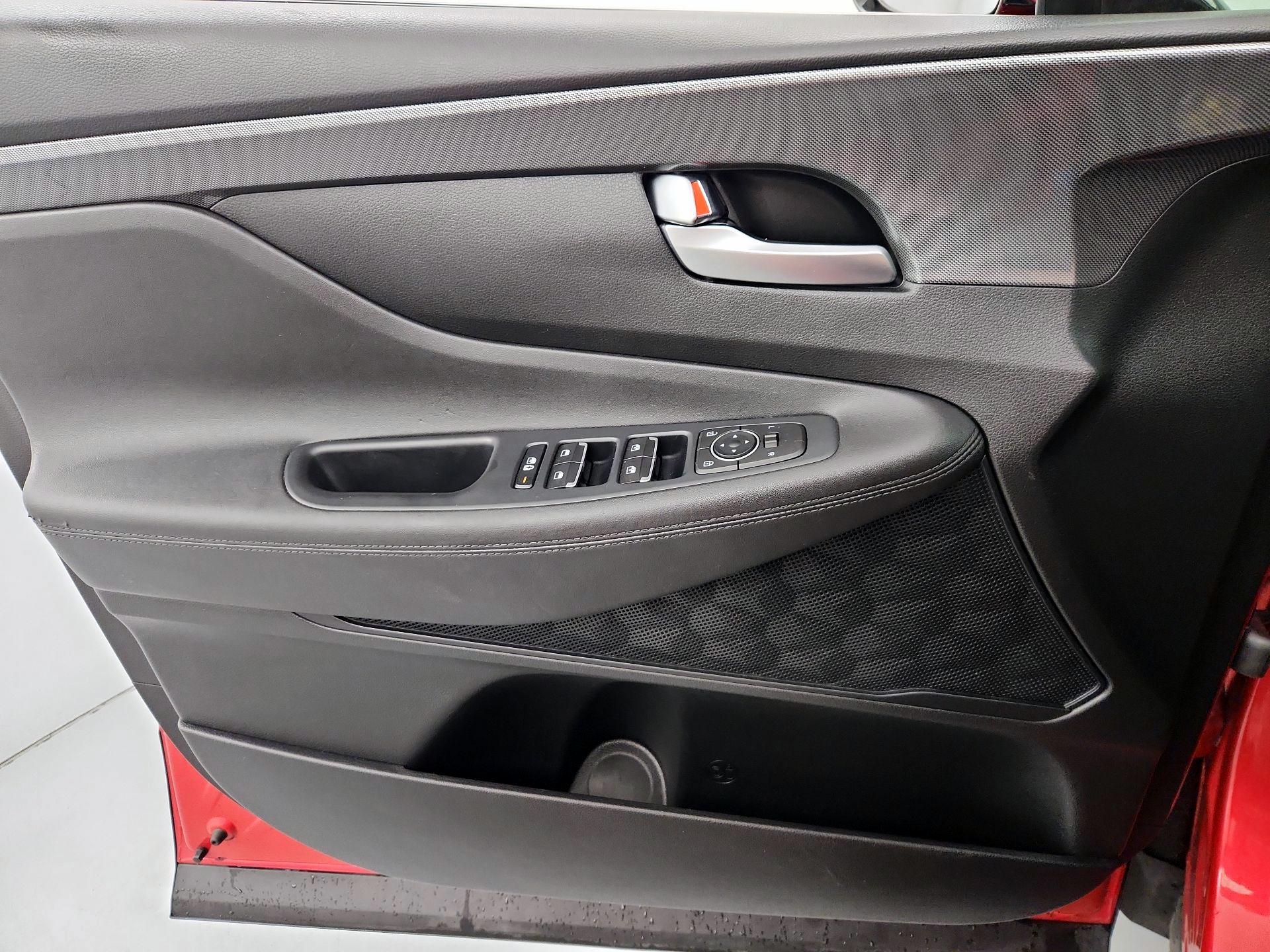 Thumbnail: 2023 Hyundai Santa Fe - 12