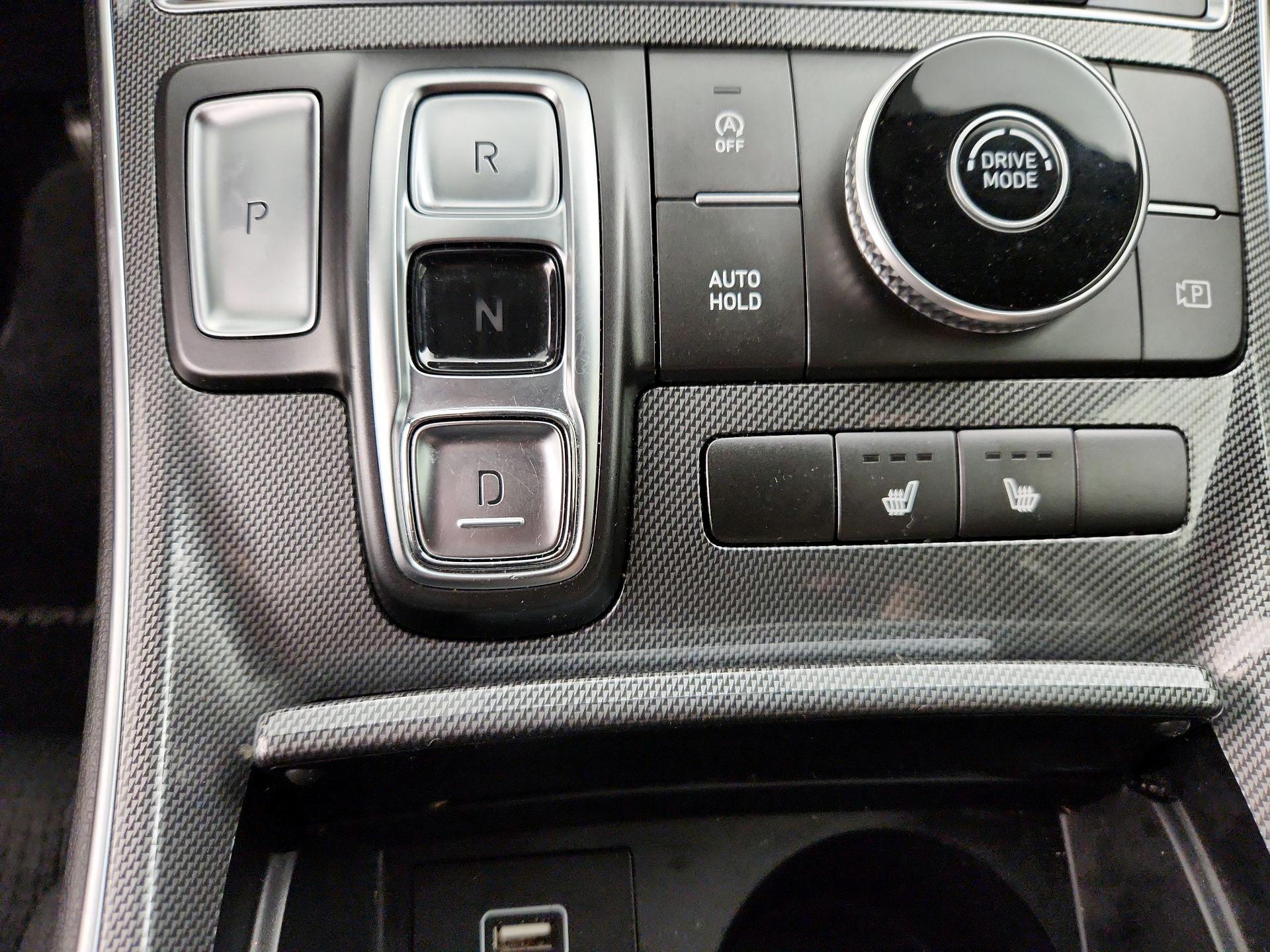 Thumbnail: 2023 Hyundai Santa Fe - 18