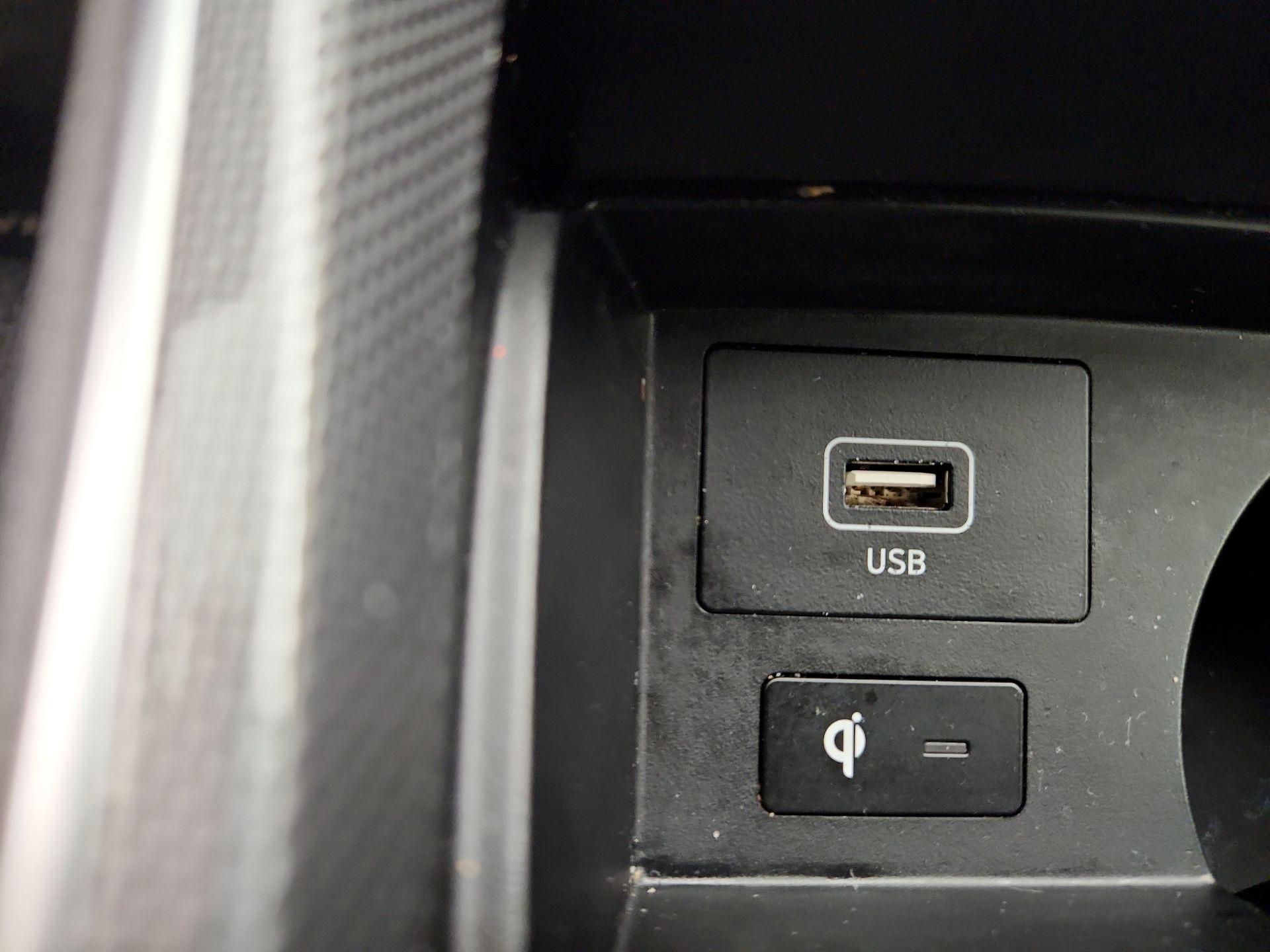 Thumbnail: 2023 Hyundai Santa Fe - 19