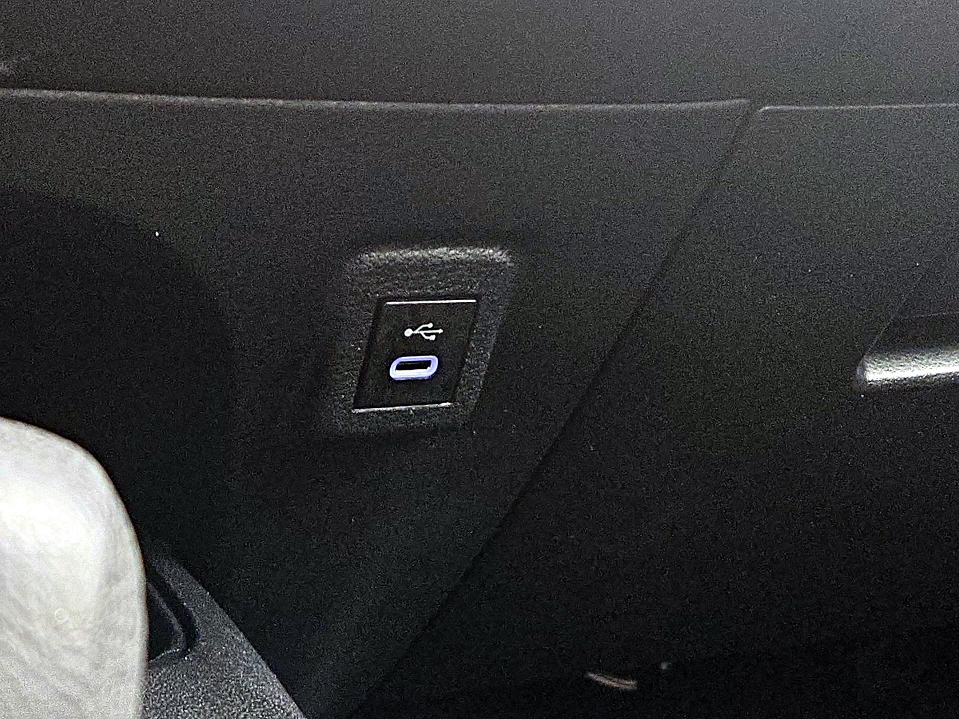 Thumbnail: 2024 Toyota Corolla - 18