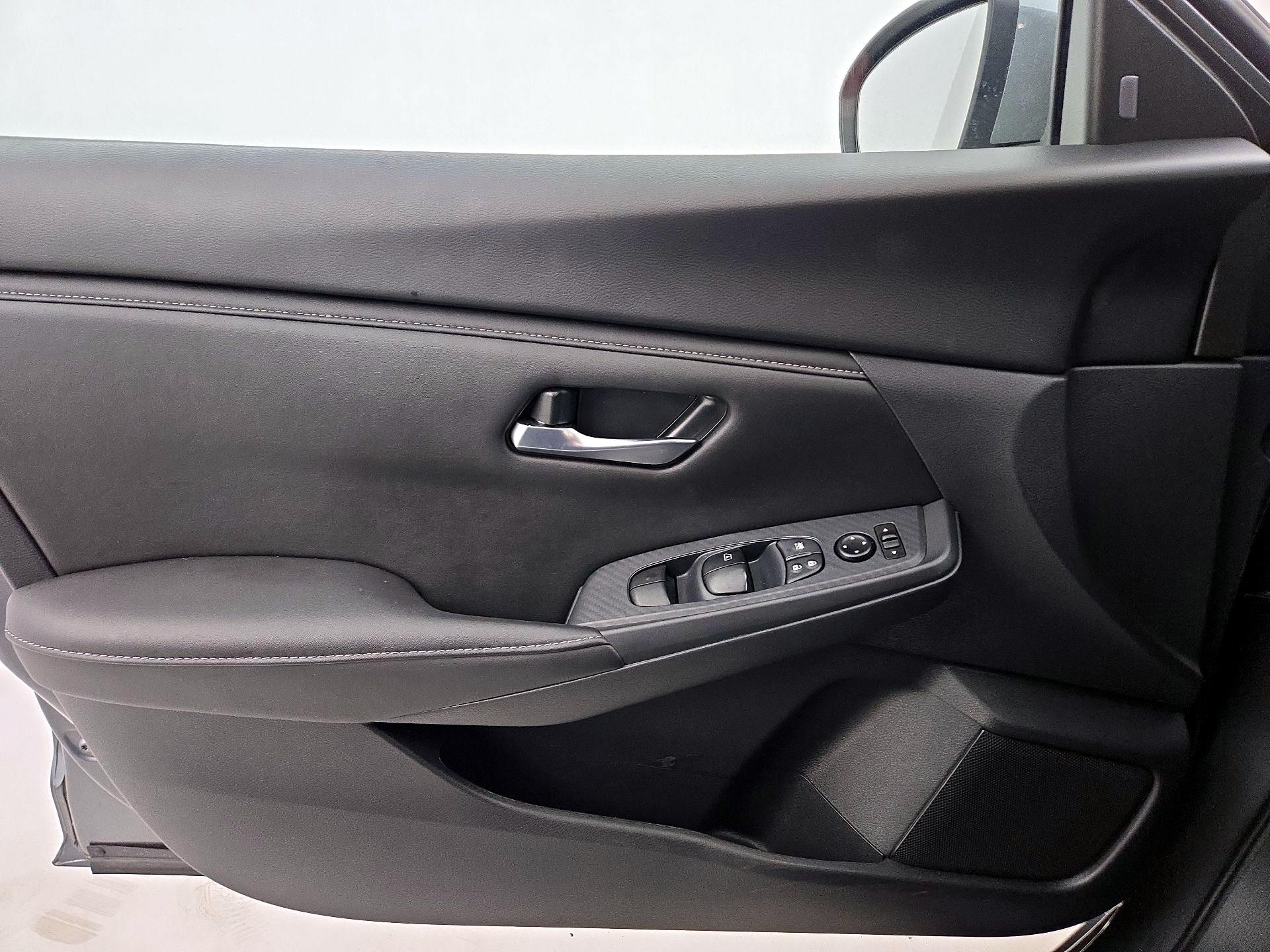 Thumbnail: 2025 Nissan Sentra - 12