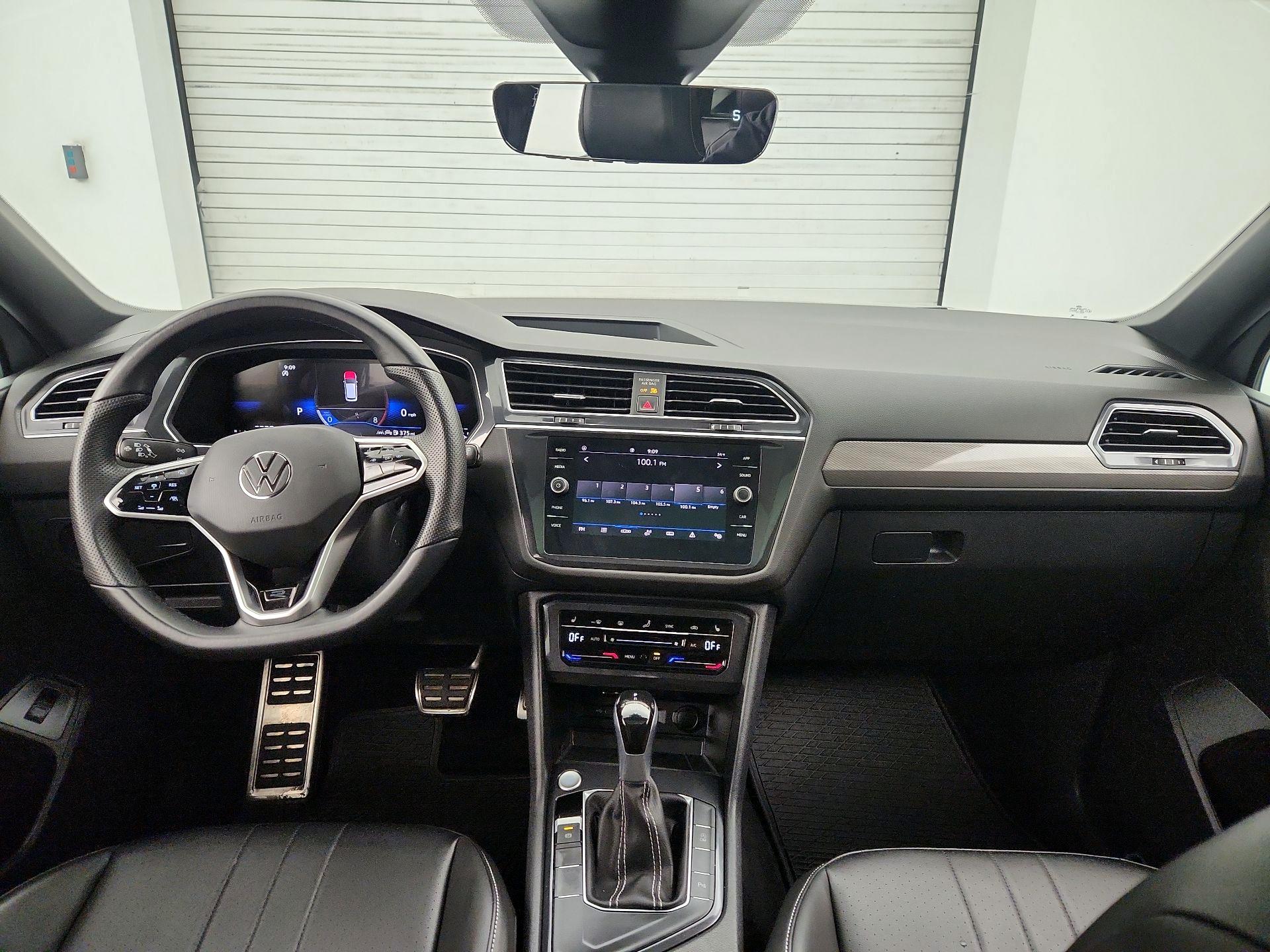 Thumbnail: 2024 Volkswagen Tiguan - 9