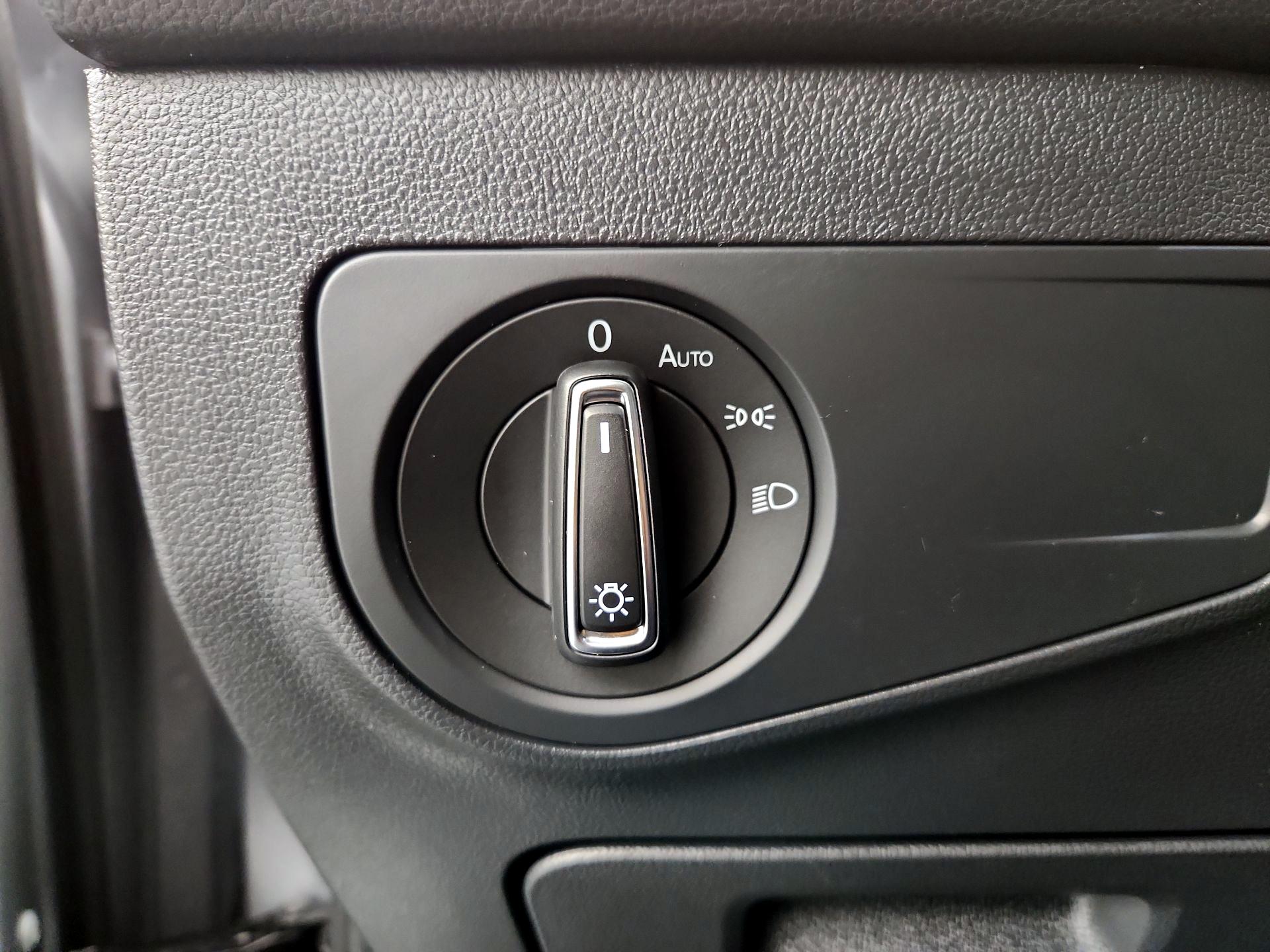 Thumbnail: 2024 Volkswagen Tiguan - 13