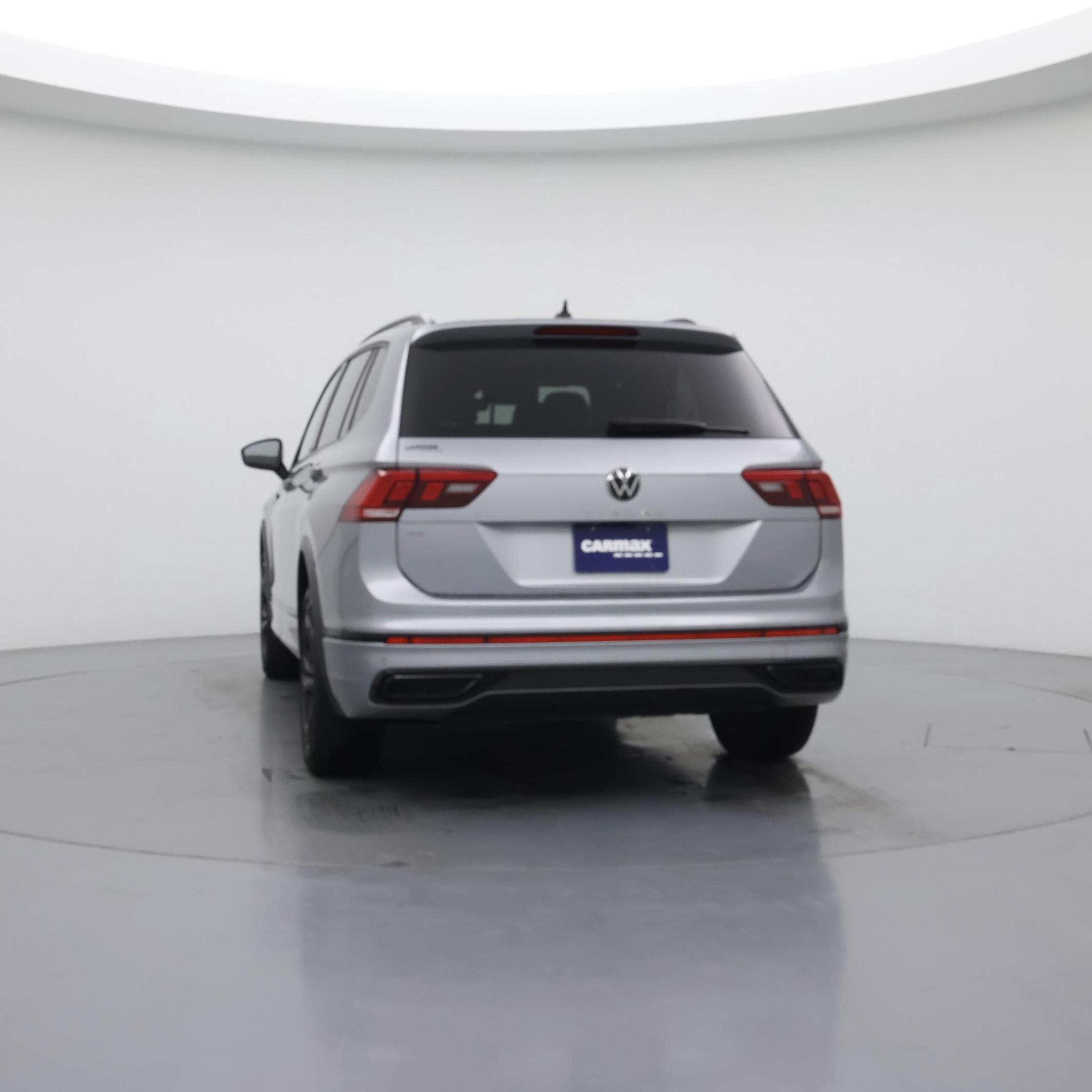 Thumbnail: 2024 Volkswagen Tiguan - 6