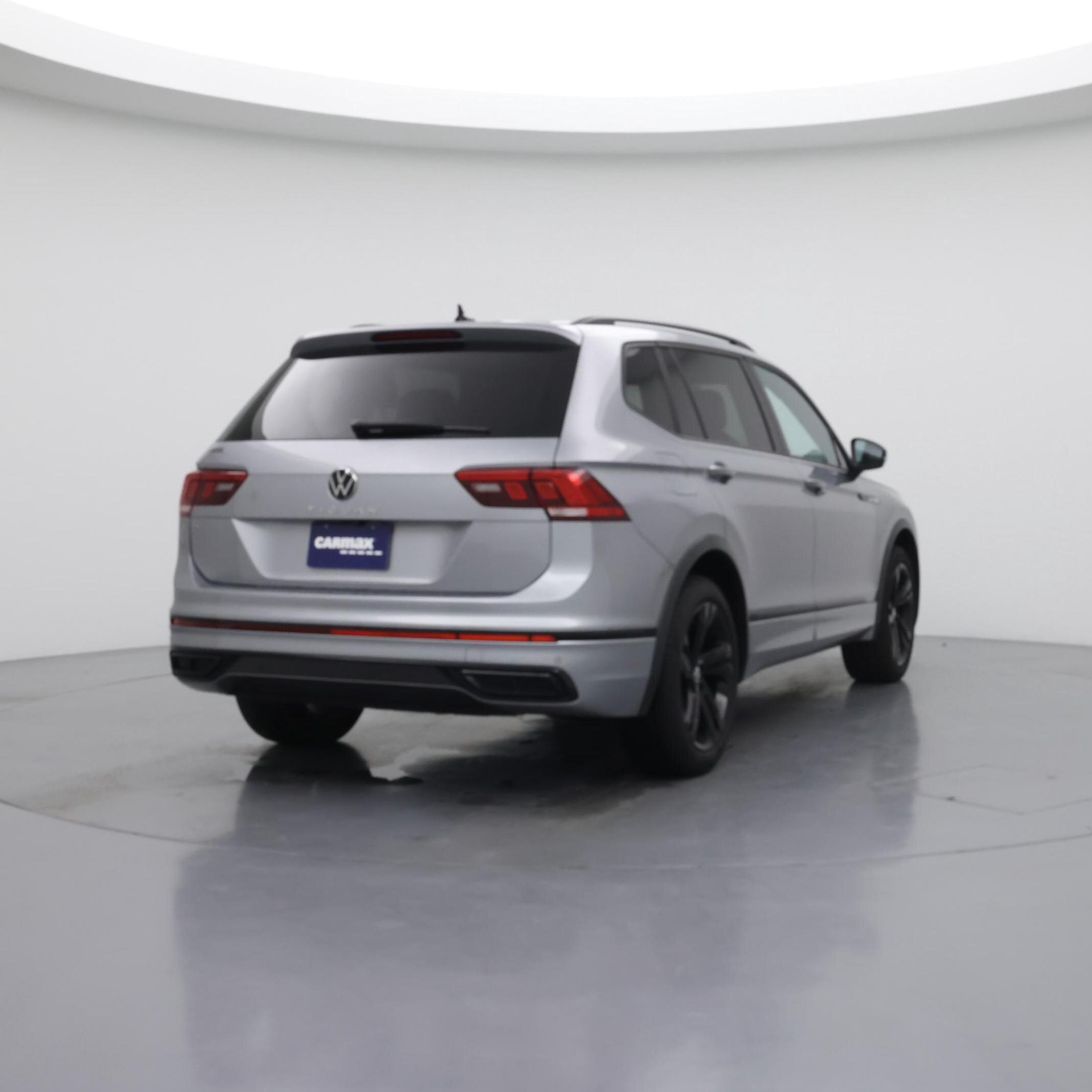 Thumbnail: 2024 Volkswagen Tiguan - 8