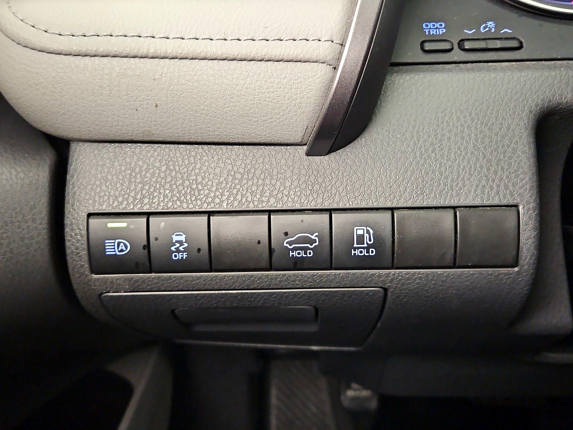 Thumbnail: 2024 Toyota Camry - 13