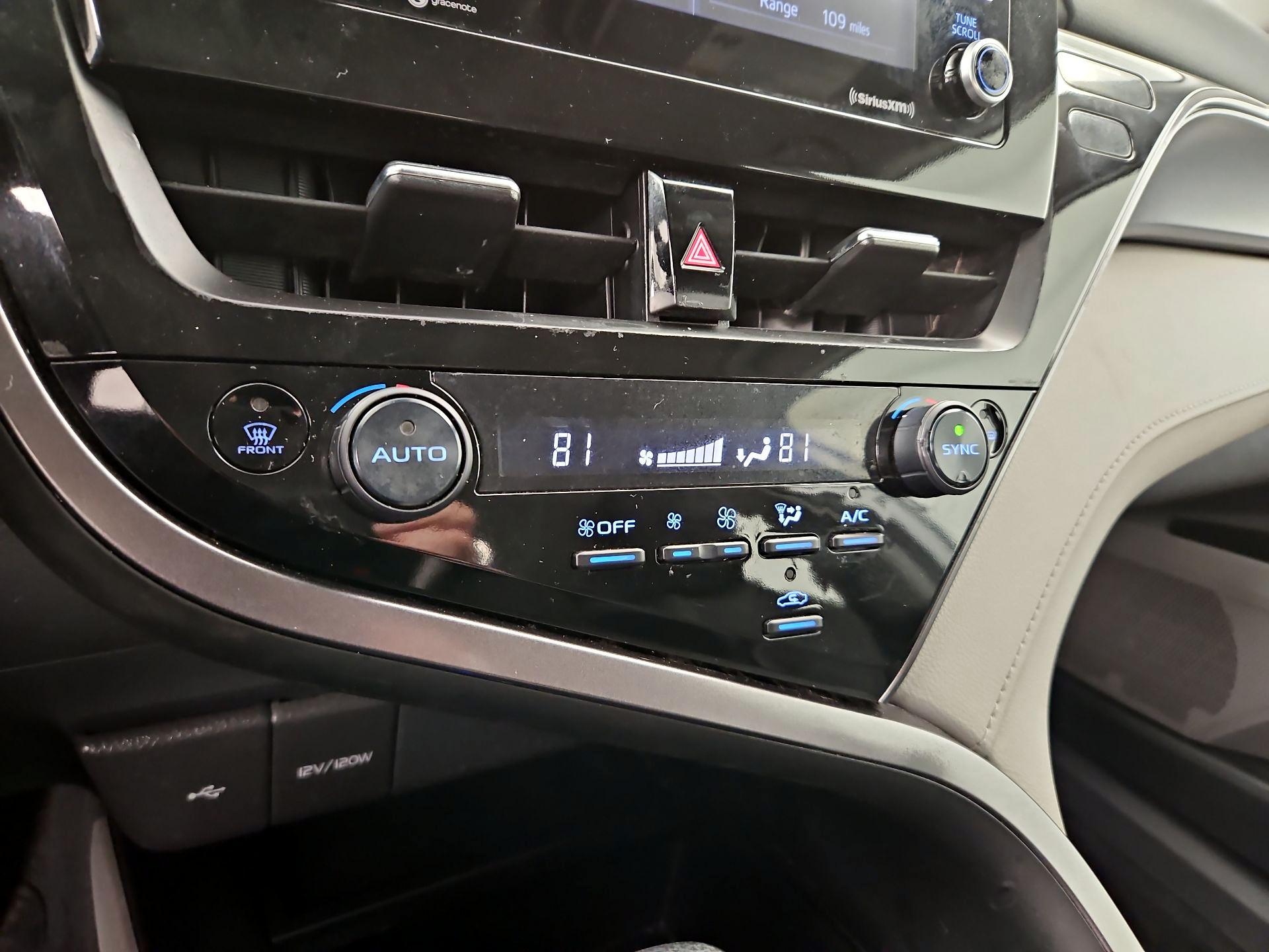 Thumbnail: 2024 Toyota Camry - 16