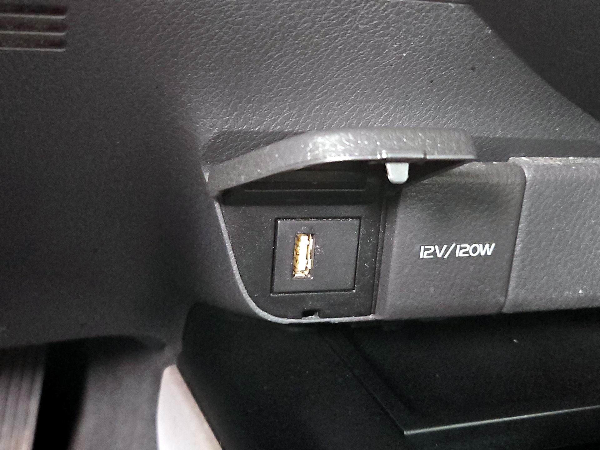 Thumbnail: 2024 Toyota Camry - 18